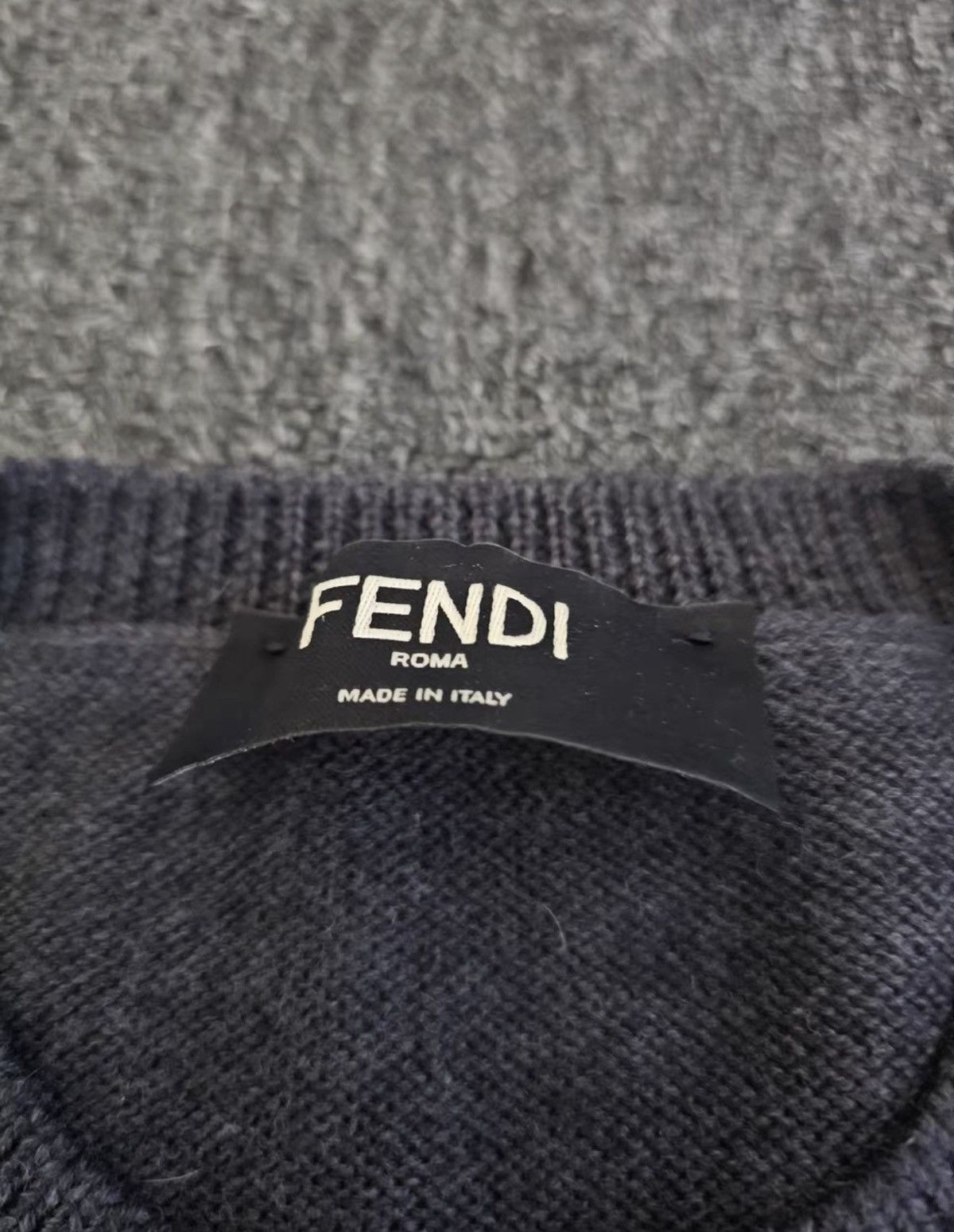 Fendi Fendi Wool Sweater Vest Size US M / EU 48-50 / 2 - 4 Thumbnail