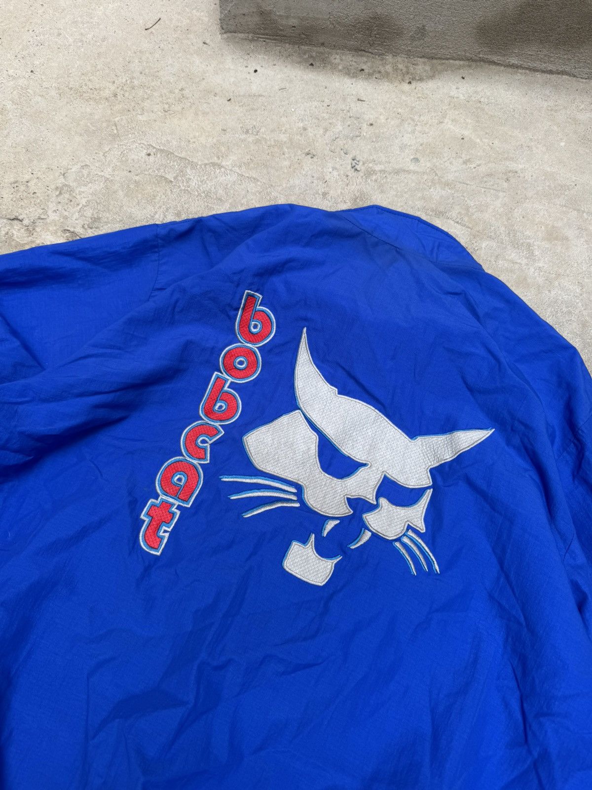 Vintage VINTAGE BOBCAT BIG LOGO BOMBER JACKET Size US XXL / EU 58 / 5 - 5 Thumbnail
