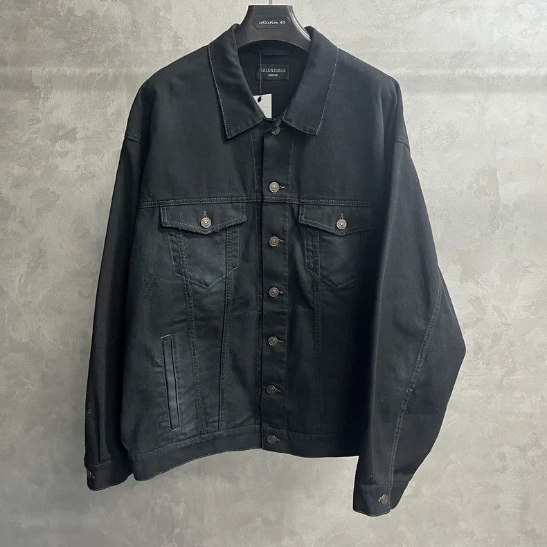 Balenciaga Balenciaga latest black solid color printed lapel single br Size US M / EU 48-50 / 2 - 1 Thumbnail