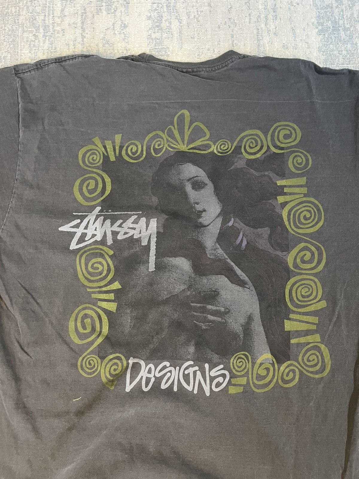Stussy × Vintage Rare Stussy Designs Venus Photo Tees Size US XL / EU 56 / 4 - 2 Thumbnail
