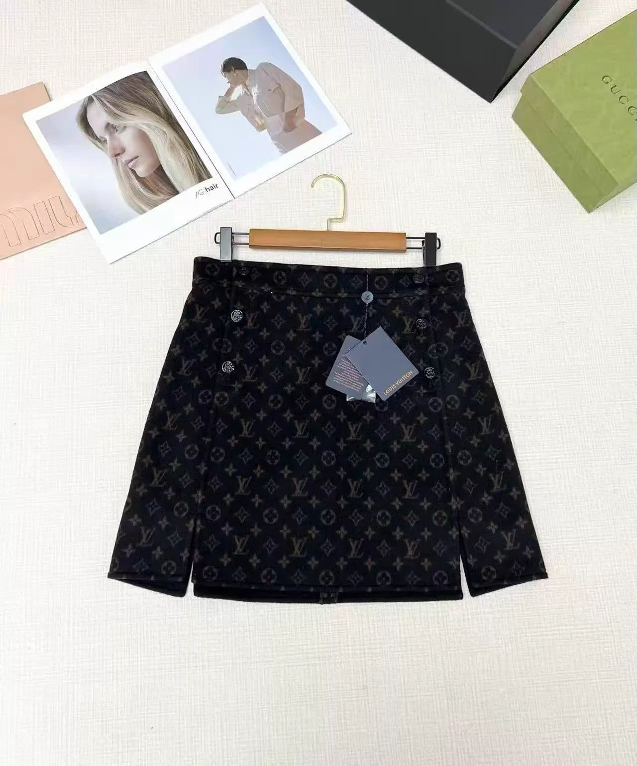 Louis Vuitton LV Monogram Wool Skirt 38 Deadstock Size 27" / US 4 / IT 40 - 1 Thumbnail