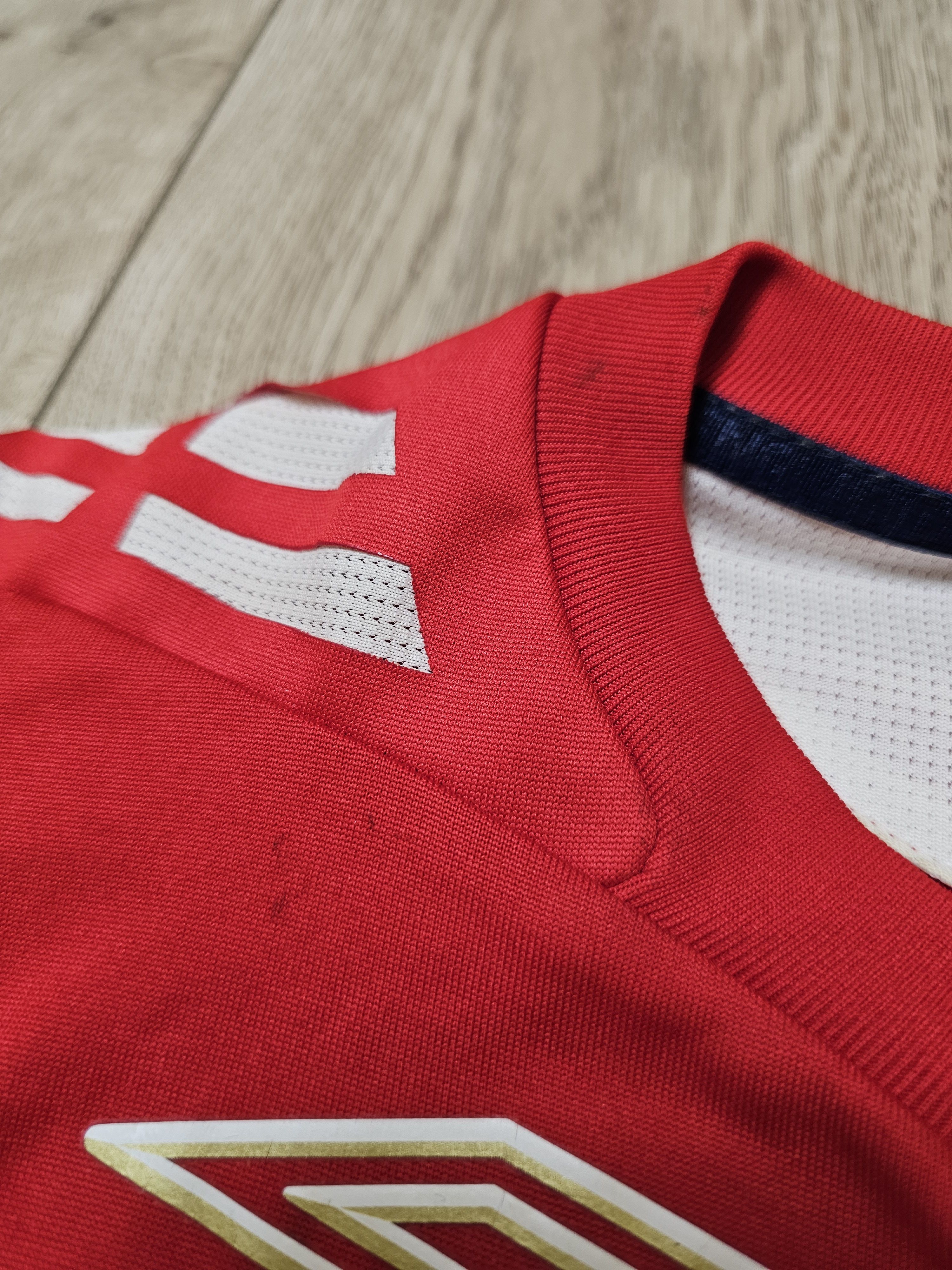 All Sport × Umbro × Vintage ENGLAND 2006 2008 AWAY FOOTBALL SHIRT SOCCER JERSEY Size US L / EU 52-54 / 3 - 5 Thumbnail