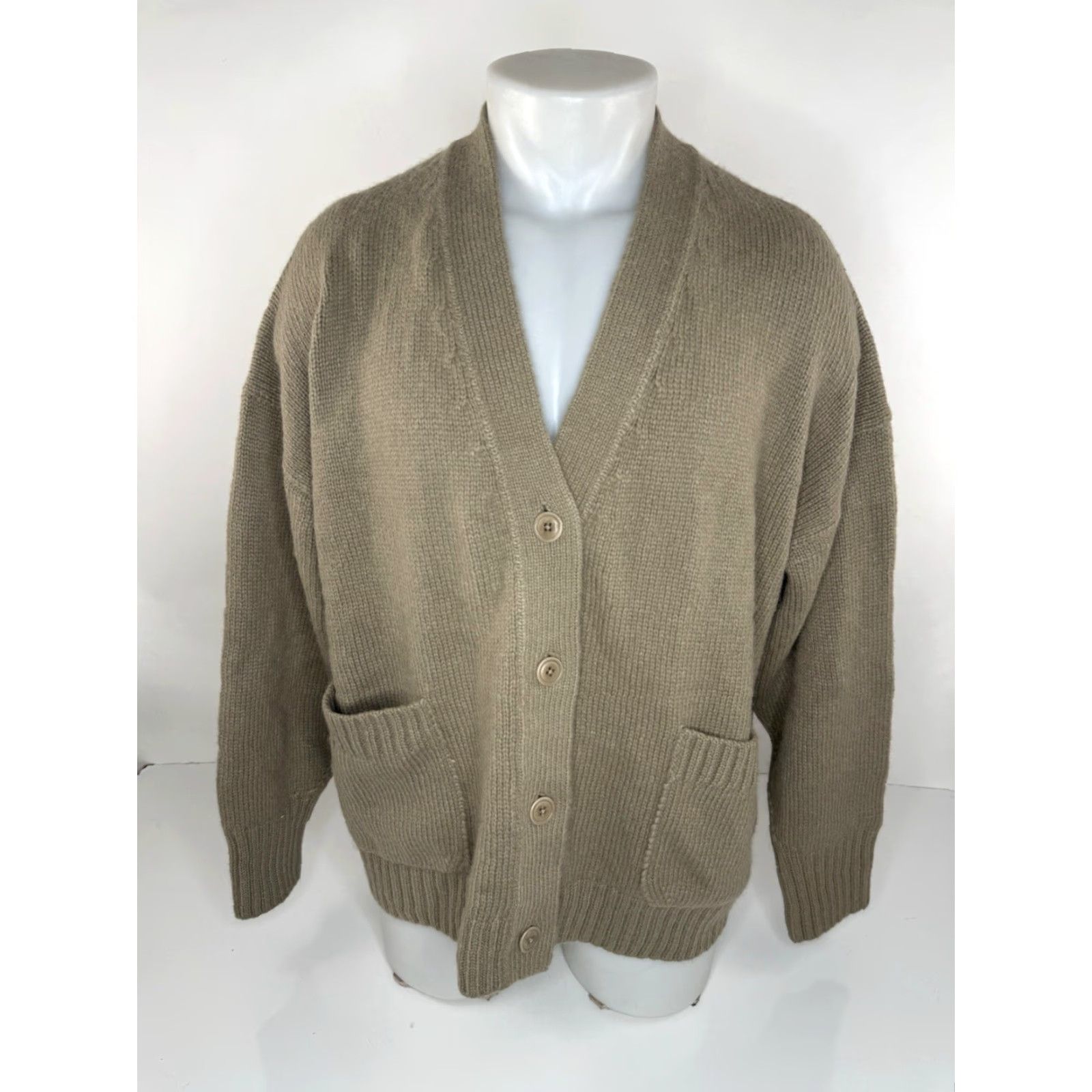 Buck Mason Buck Mason - Alpaca Cardigan Sweater Olive XL Women's XS? No, XL Size XL / US 12-14 / IT 48-50 - 2 Thumbnail