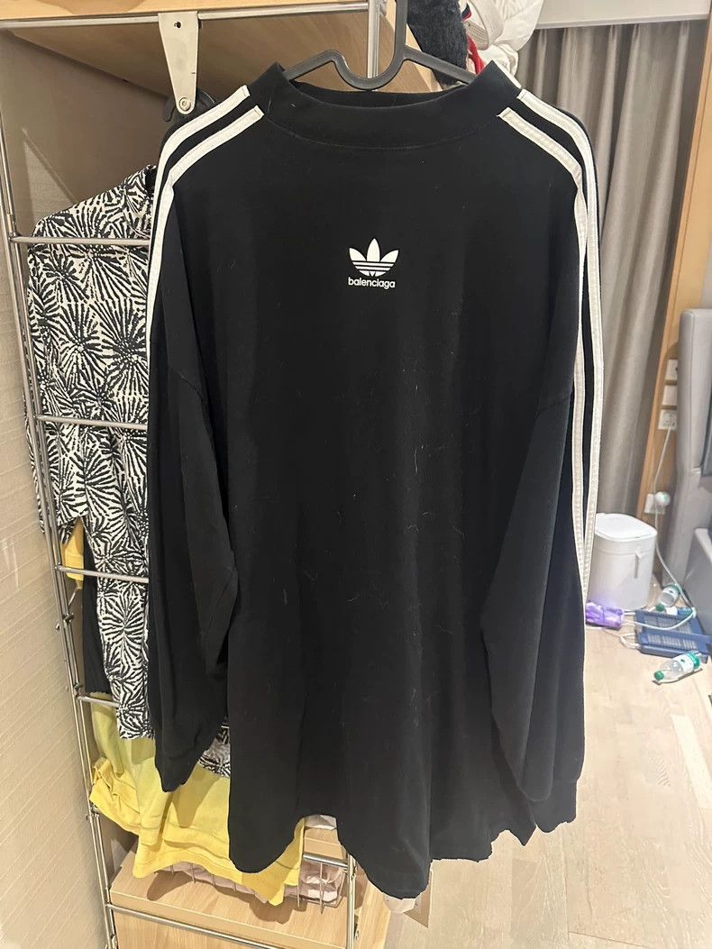 Balenciaga Balenciaga x adidas Oversize Sweatshirt Size US L / EU 52-54 / 3 - 1 Thumbnail