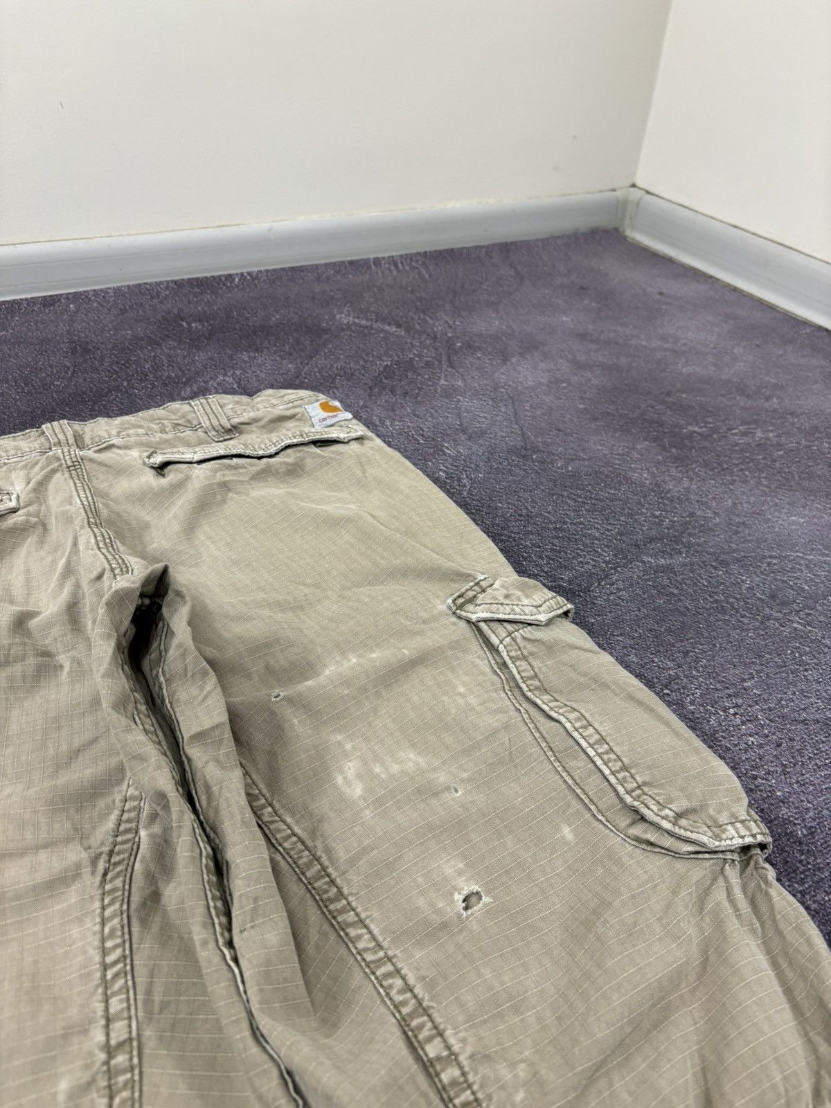 Carhartt Vintage Carhartt Y2K Relaxed Fit Utility Hype Cargo Pants Size US 33 - 7 Thumbnail