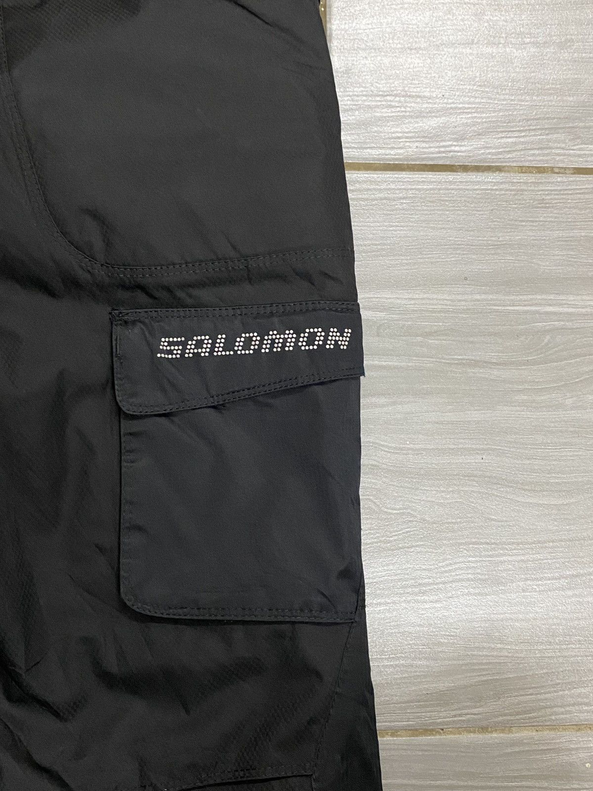 Salomon Vintage Salomon Archive Ski Pants Black Cargo Techwear Size US 34 / EU 50 - 6 Thumbnail