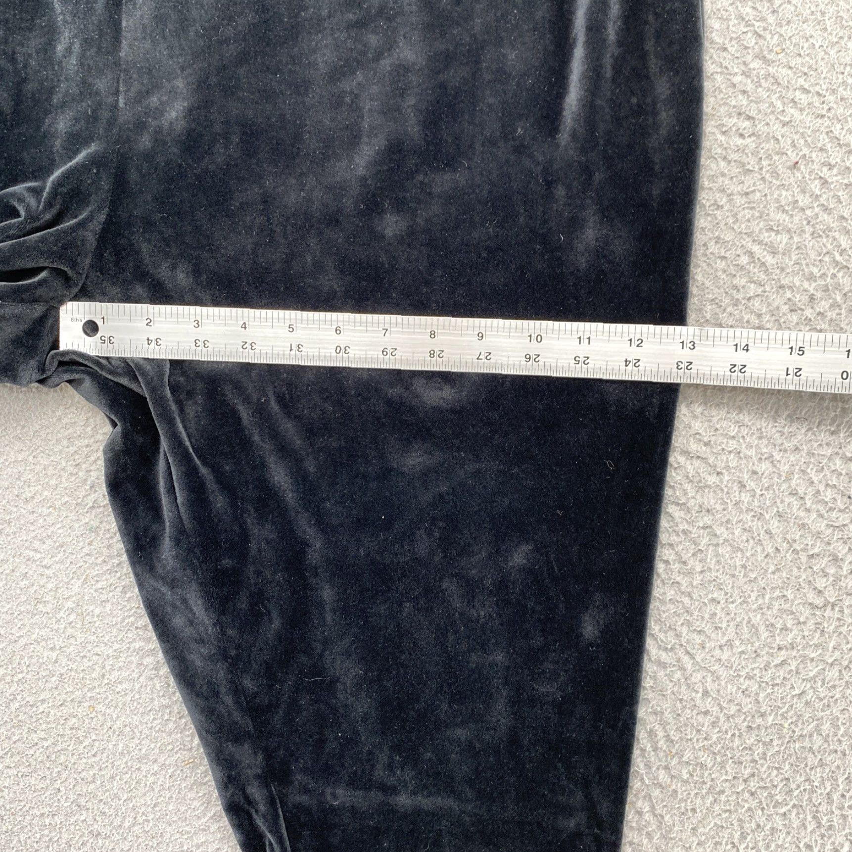 Vintage Woman Within Black Velour Elastic Waist Pull On Plus Size 2X Pants User: Woman Within Black Elastic Waist Pull On Plus Size 2X Velour Pants Size 40" / US 18 - 7 Thumbnail
