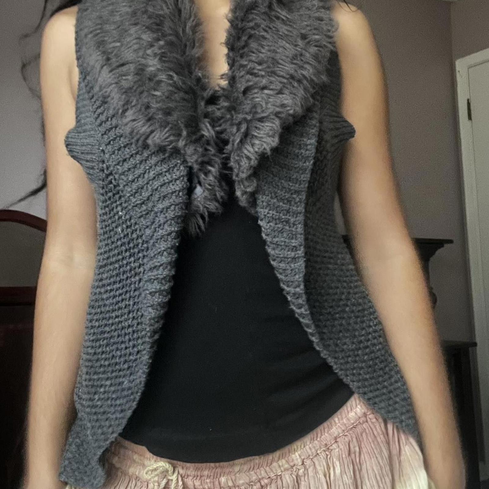 Other Grey faux fur vest with a touch of whimsy #fairycore Size L / US 10 / IT 46 - 1 Thumbnail