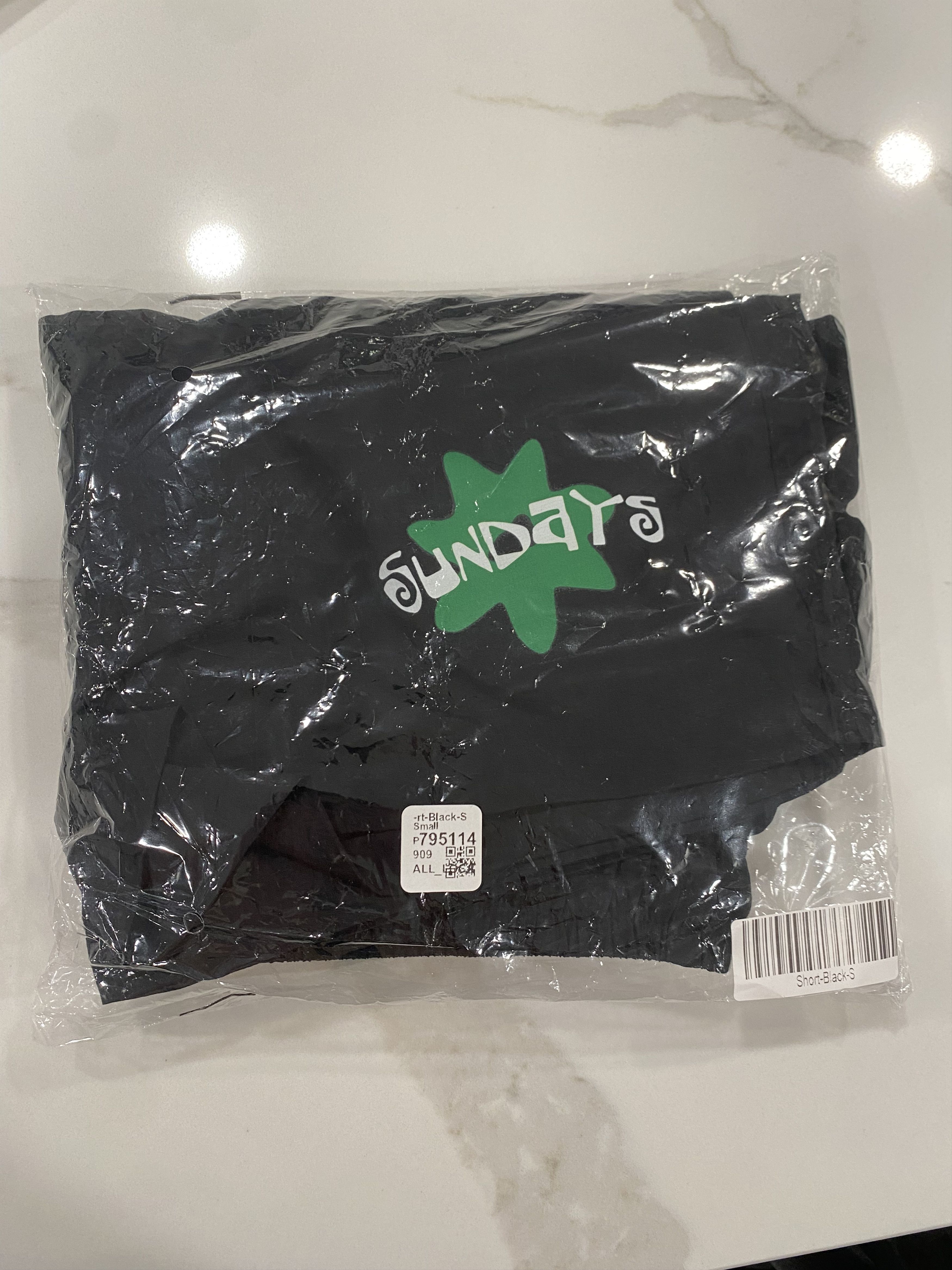 Other × Ronning sundays.xyz flower short black Size US 30 / EU 46 - 4 Thumbnail