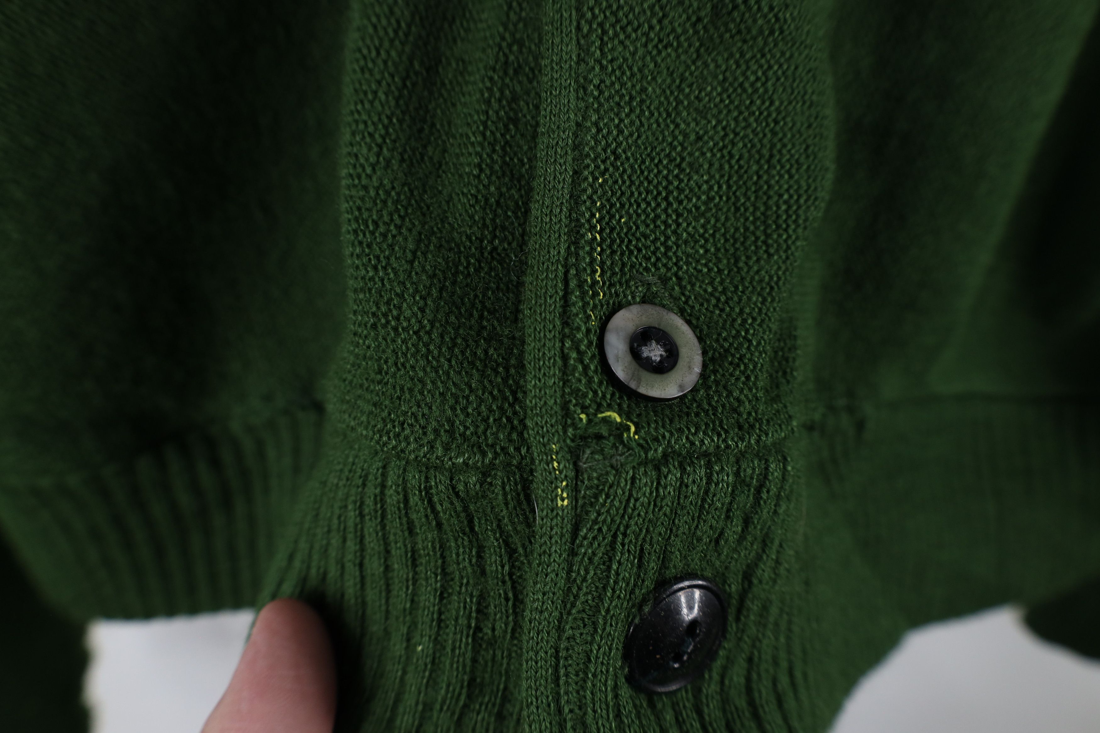 Vintage Vintage 50s 60s Knit Cardigan Sweater Avocado Green USA Size US XL / EU 56 / 4 - 6 Thumbnail