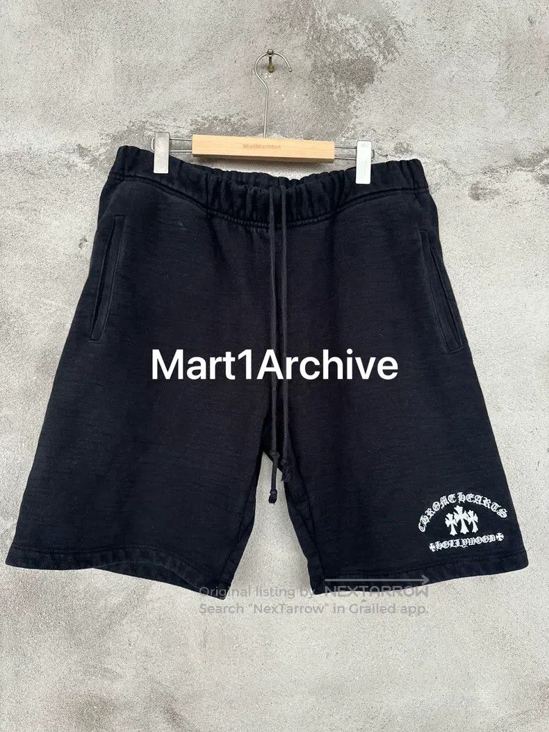 Chrome Hearts CHROME HEARTS size XL Black Thirty Word Cross Short Pants Size US 27 - 1 Thumbnail