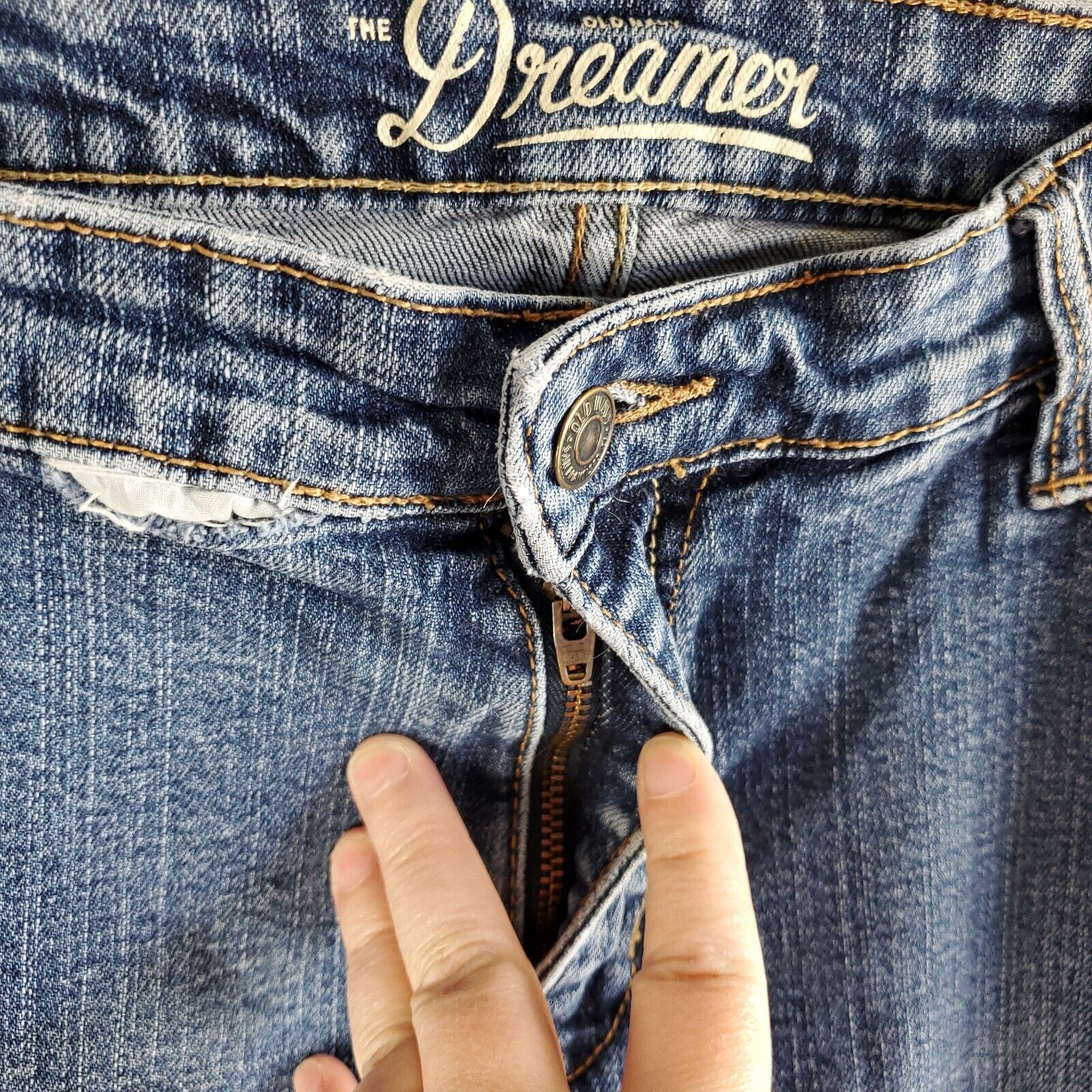 Old Navy Old Navy Jeans Womens 14 Dreamer Relaxed Bootcut Mid Rise Size 36" / US 14 / IT 50 - 7 Thumbnail