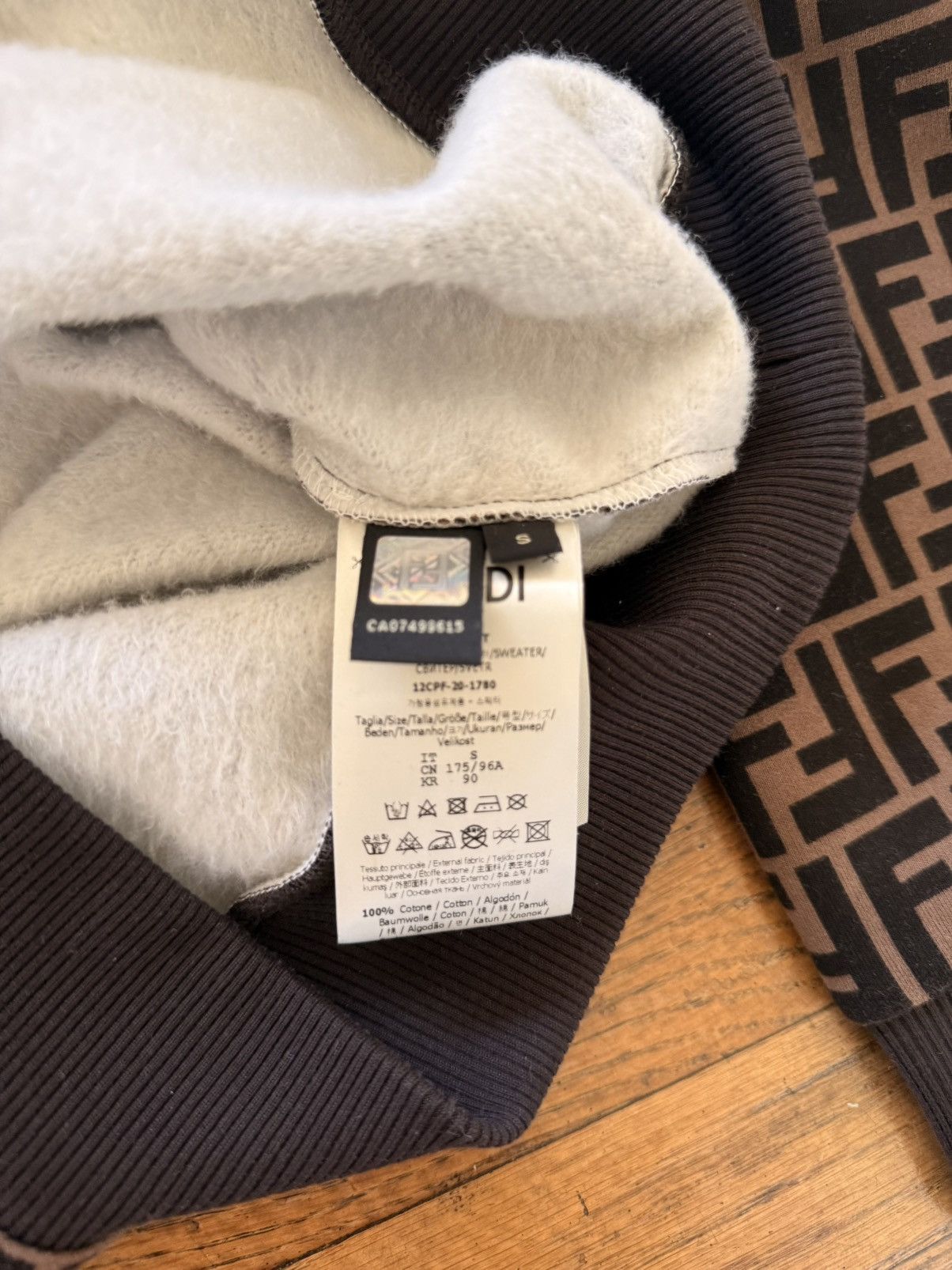 Fendi Fendi FF hoodie Size US S / EU 44-46 / 1 - 3 Thumbnail