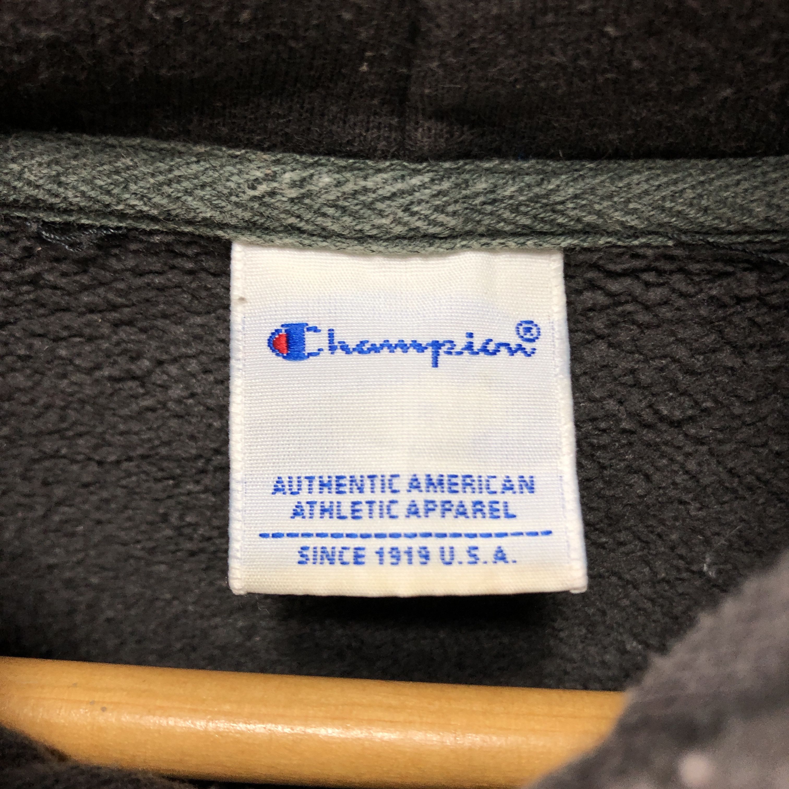 Champion Vintage CHAMPION x BLIZZAK Hoodie Pullover #0788/P Size US L / EU 52-54 / 3 - 6 Thumbnail