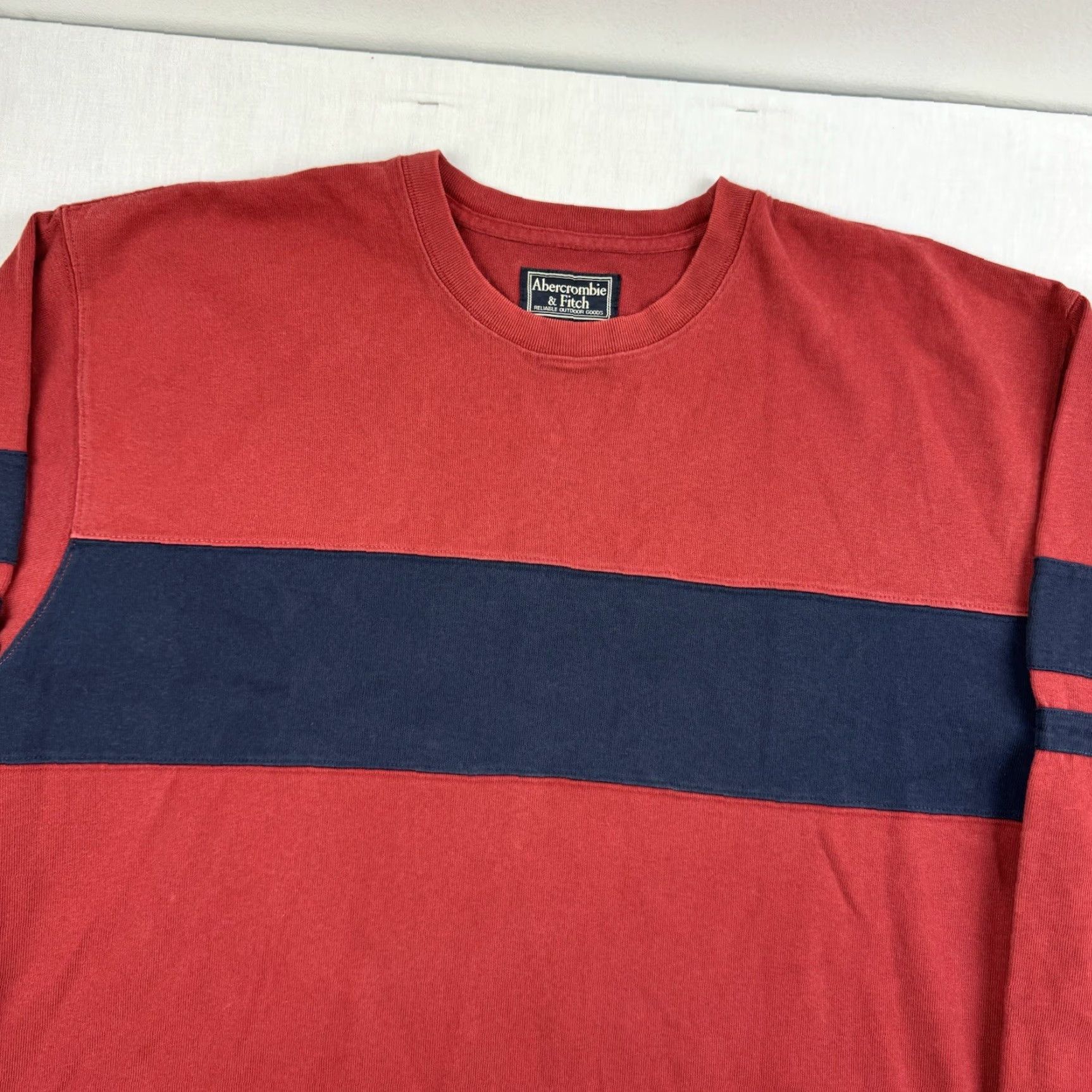 Abercrombie & Fitch Vintage Abercrombie & Fitch Sweatshirt Adult XL Red Hipster Pullover 2000s Y2K Mens Size US XL / EU 56 / 4 - 2 Thumbnail