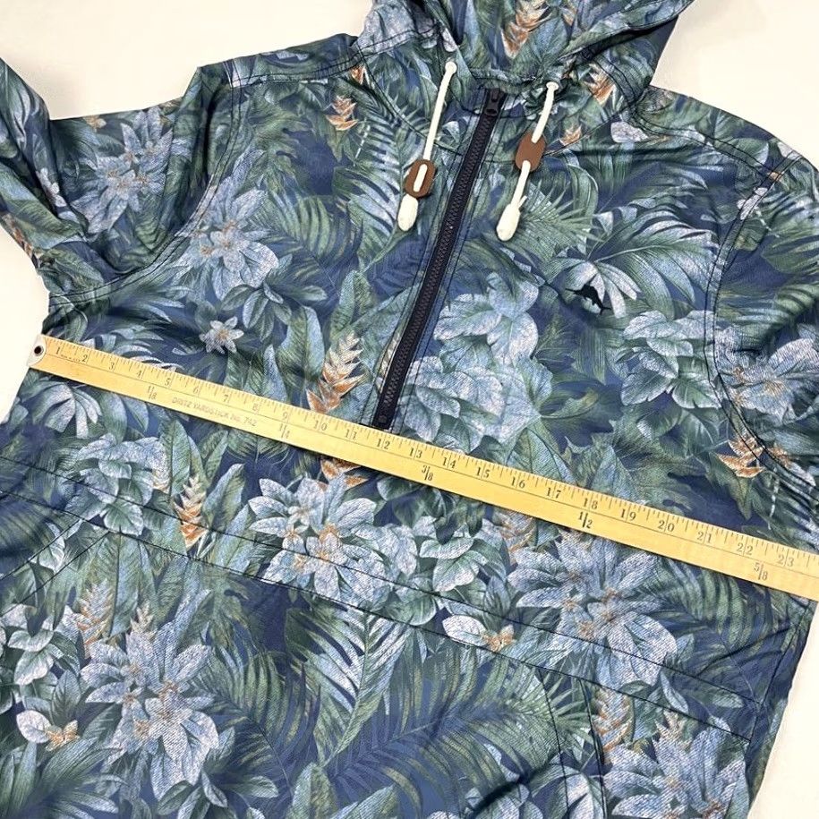 Tommy Bahama VINTAGE Tommy Bahama Jacket Mens M Botanico Beach Floral Hooded Windbreaker Tropic Prep Size US M / EU 48-50 / 2 - 5 Thumbnail