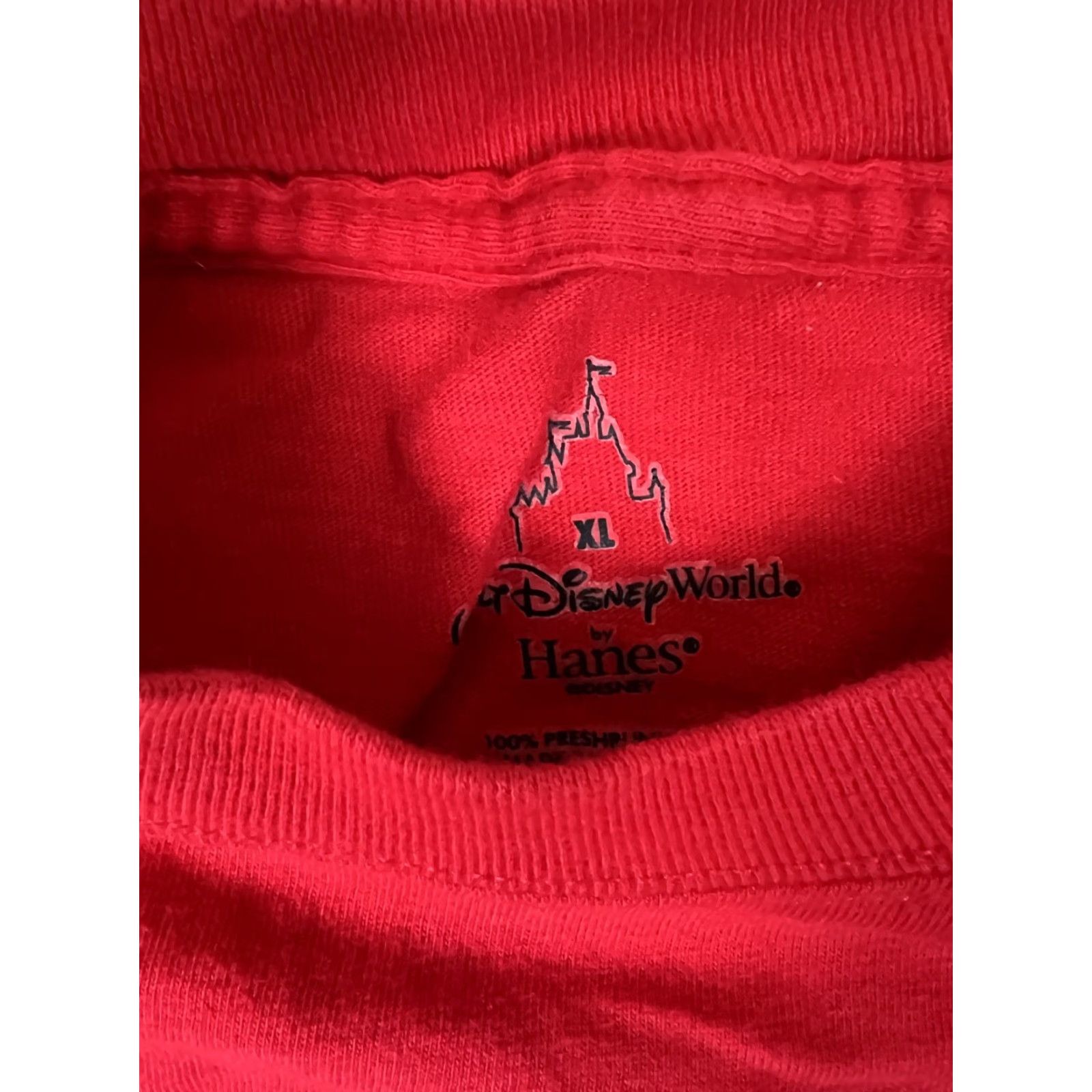 Disney VINTAGE Walt Disney World T-Shirt Mens XL Red Joy From The World Christmas 2008 Size US XL / EU 56 / 4 - 5 Thumbnail