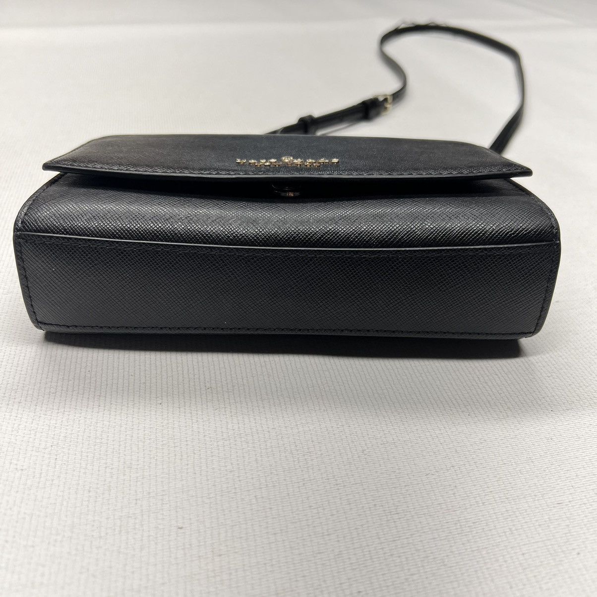 Kate Spade Kate Spade Cross Body Wallet Black Clutch Bag Black Flap Size ONE SIZE - 5 Thumbnail