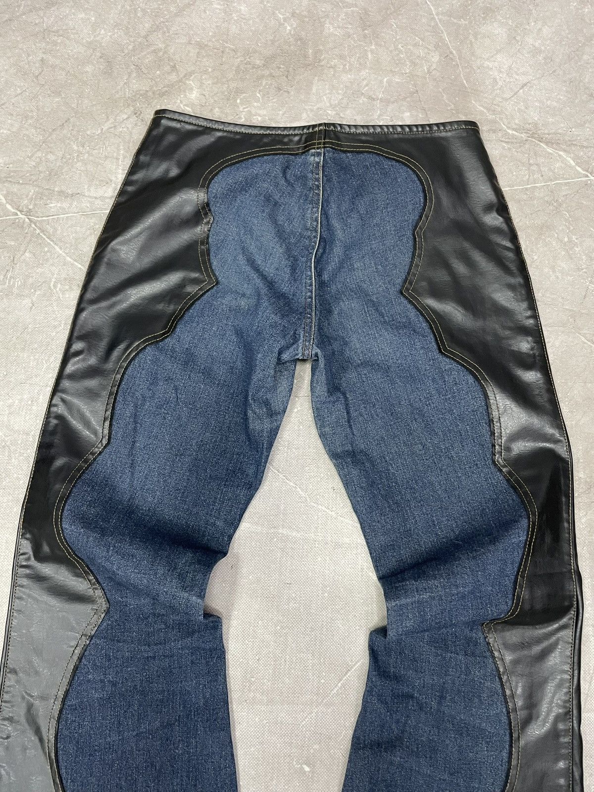 Tornado Mart Totnado mart style faux leather flared jeans pants 2000s Size US 30 / EU 46 - 8 Thumbnail