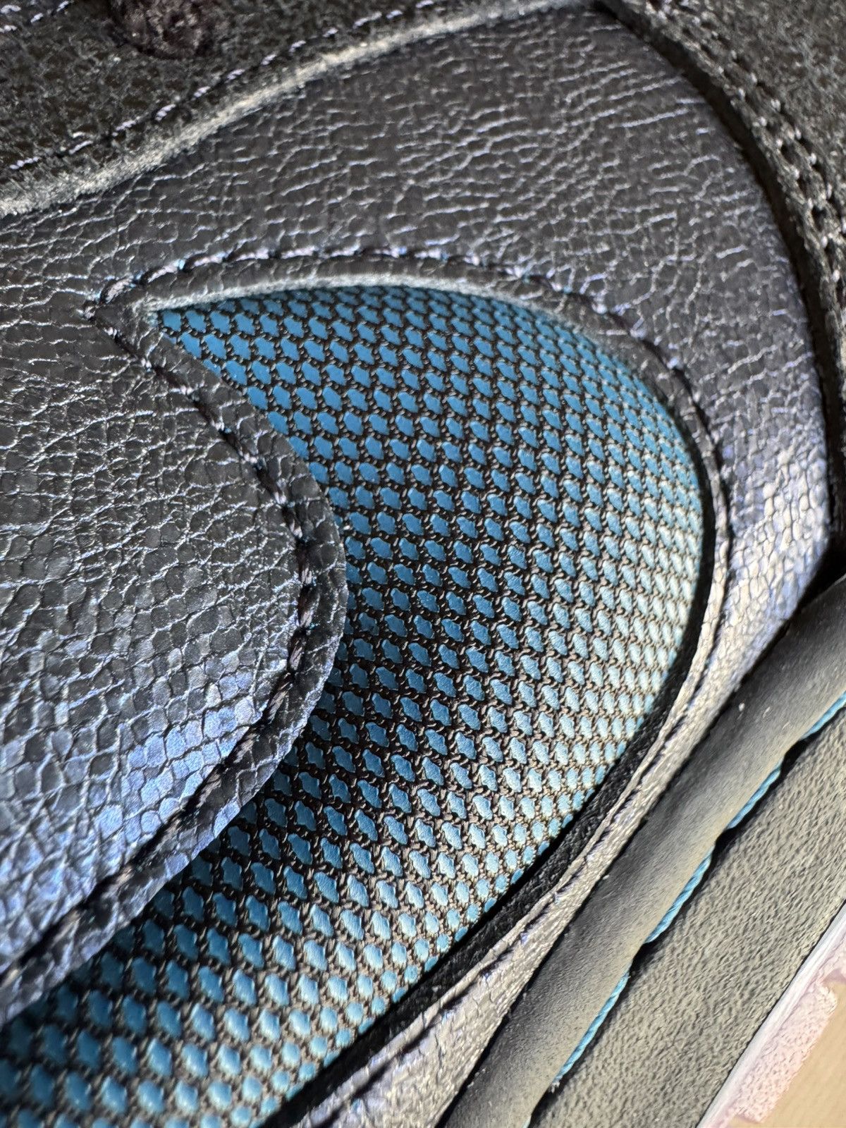 Nike SB Nike SB Dunk Pro Low Bluetile Size US 9.5 / EU 42-43 - 2 Thumbnail