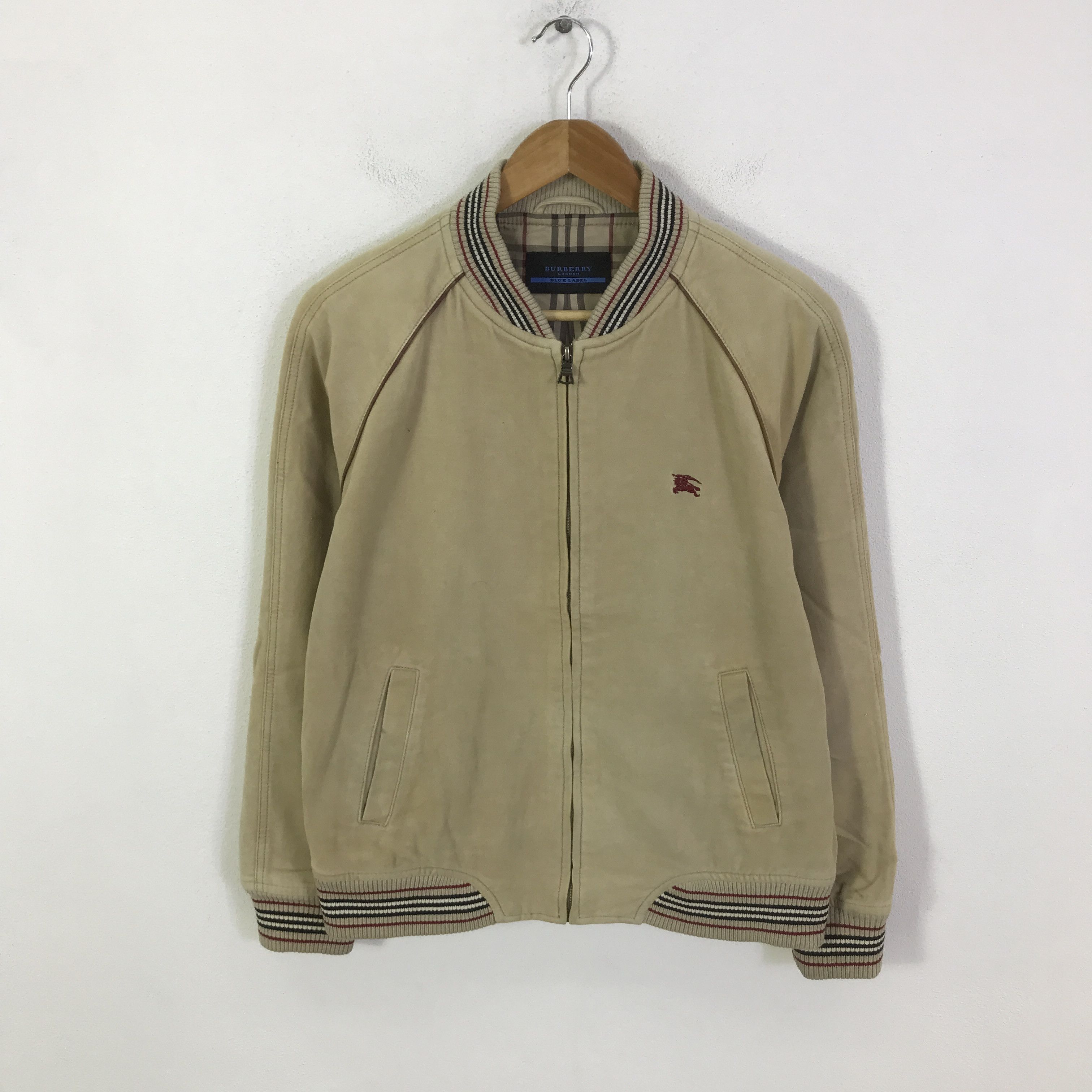Burberry Burberry blue label Faded jacket K115B16 Size US L / EU 52-54 / 3 - 1 Thumbnail