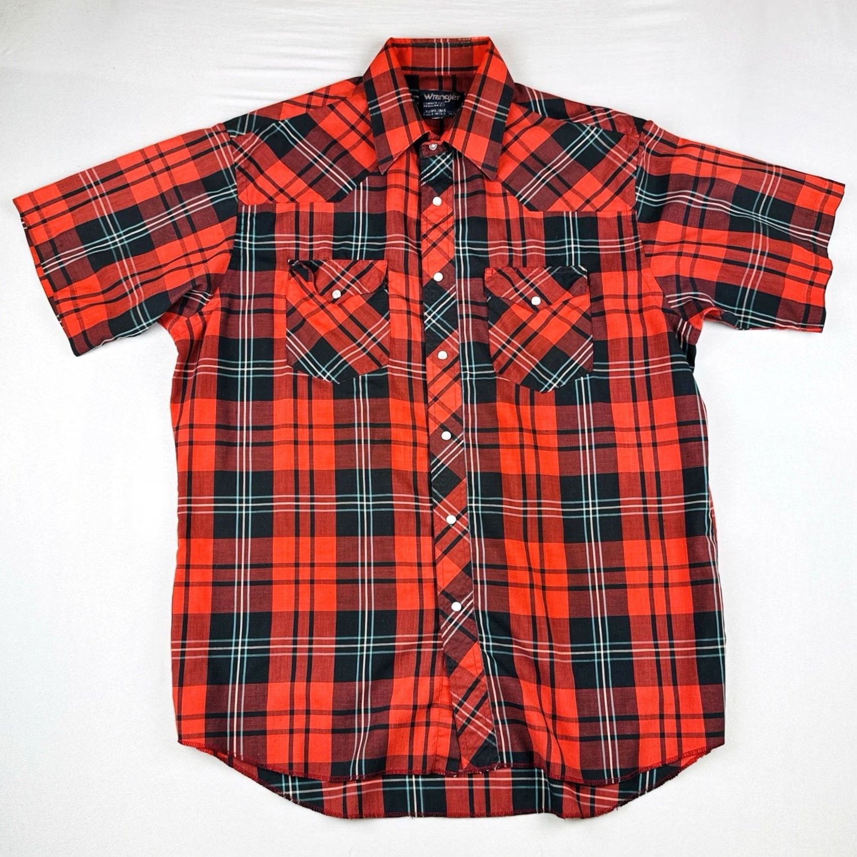 Wrangler VINTAGE Wrangler Western Pearl Snap Shirt Plaid Red Cowboy XL Tall Short Sleeve Mens Size US XL / EU 56 / 4 - 2 Thumbnail