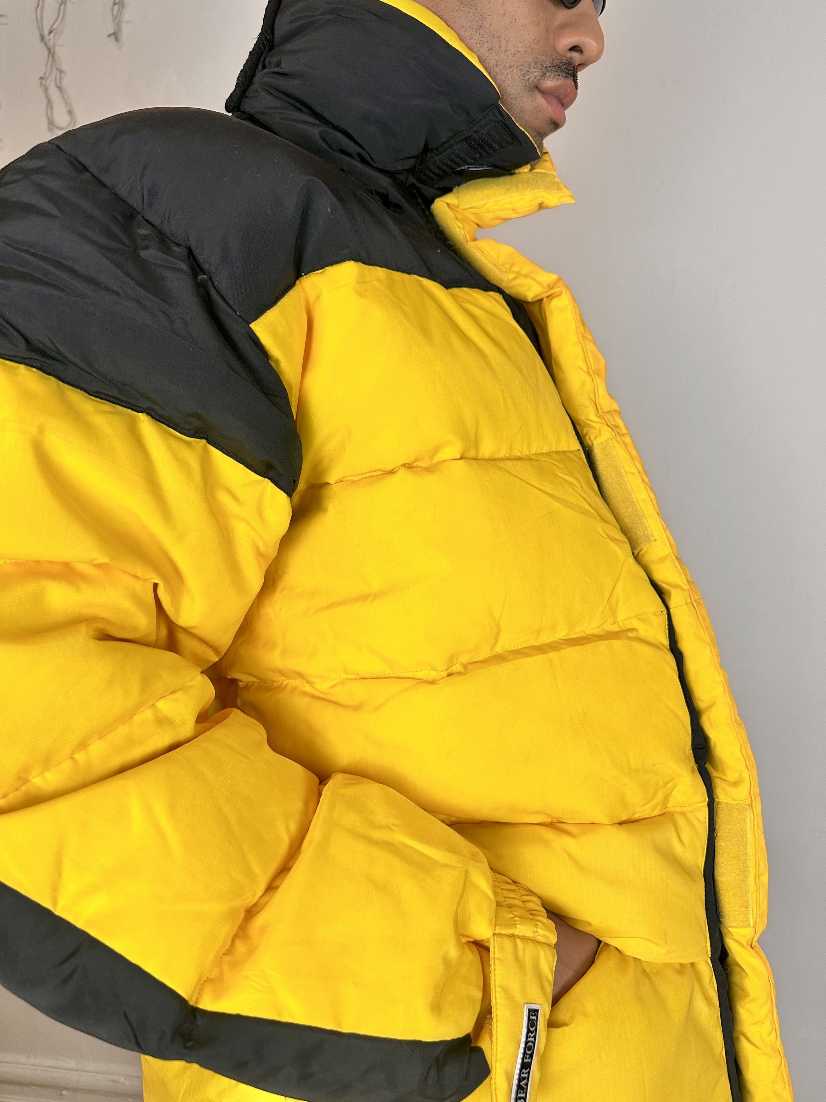 Other Vintage Bear Mountain Yellow/Black Puffer Jacket - XL Size US XL / EU 56 / 4 - 7 Thumbnail