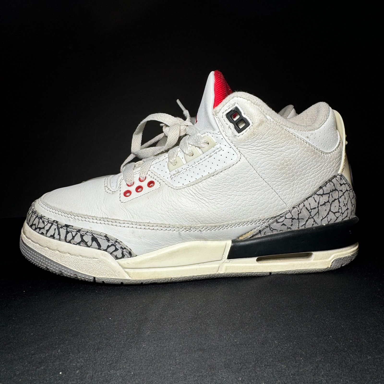 Jordan Brand × Nike Size 6 - Nike Air Jordan 3 Retro GS White Cement Reimagined Size US 6 / EU 39 - 9 Thumbnail