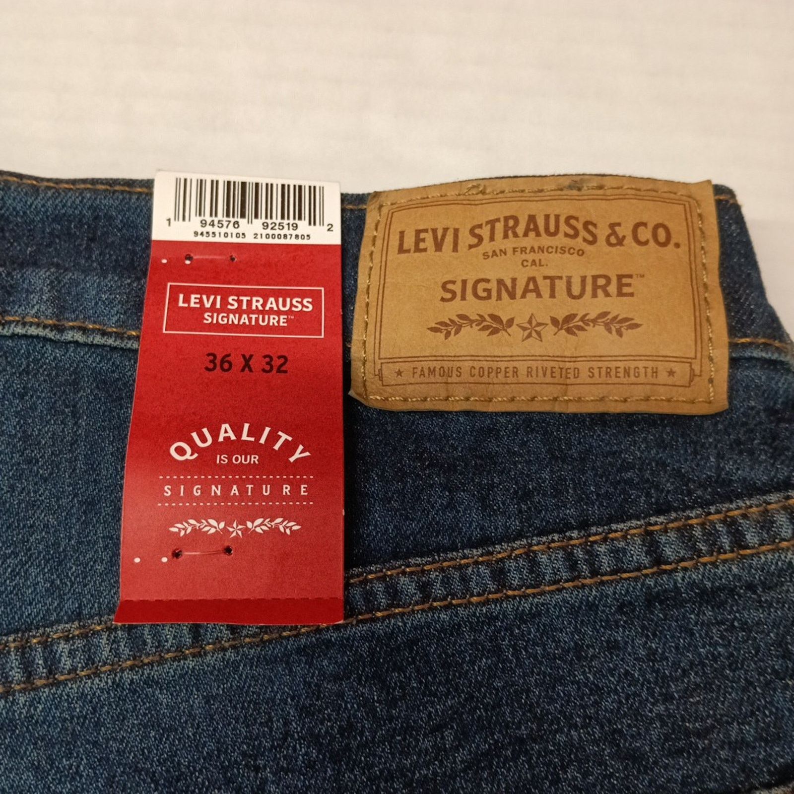 Levi's Signature By Levi Athletic Jeans Men's 36x32 Blue Cotton Size US 36 / EU 52 - 2 Thumbnail