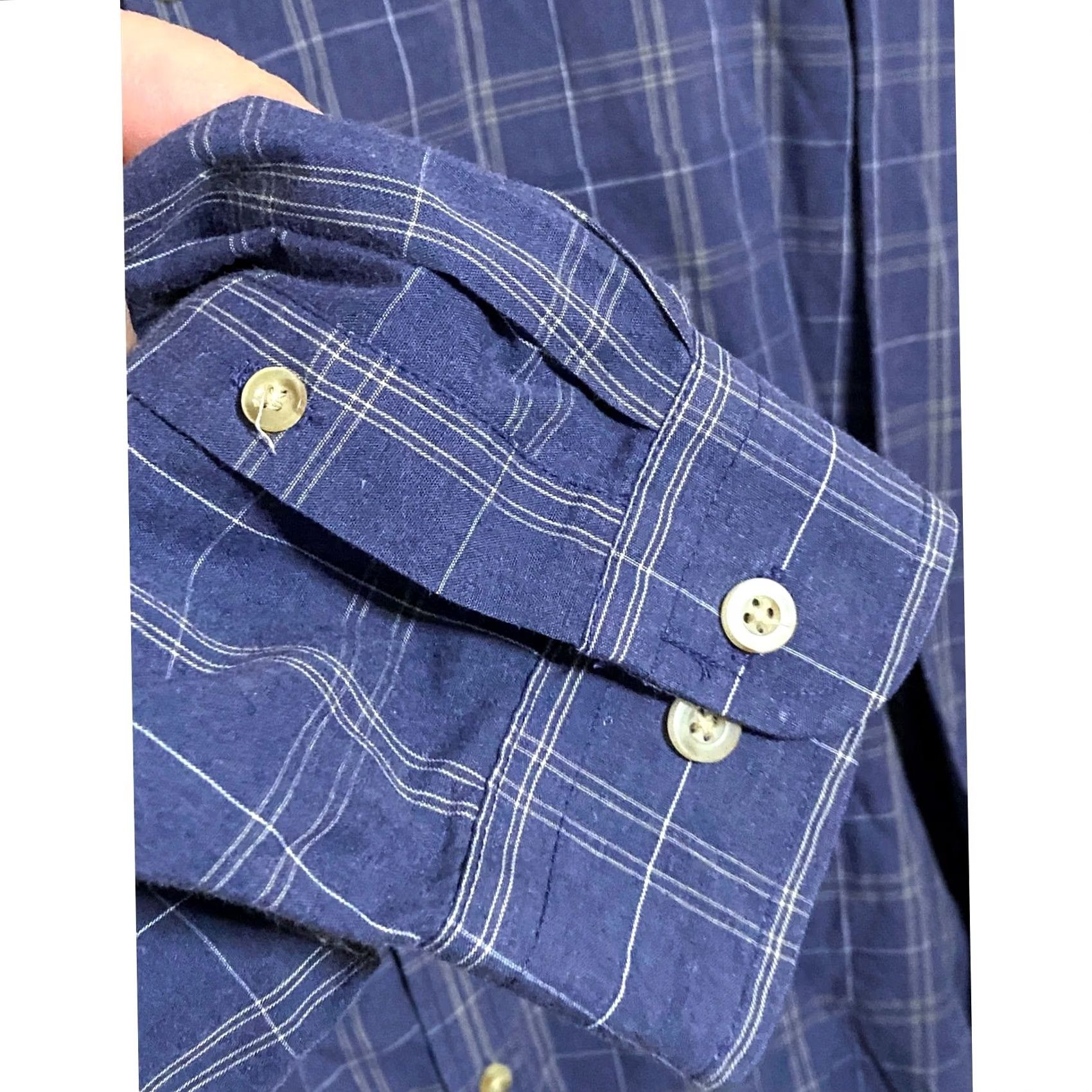 Van Heusen VINTAGE Van Heusen Wrinkle Free Button Dress Shirt Mens L 16-16.5 Plaid Office Preppy Size 42R - 5 Thumbnail