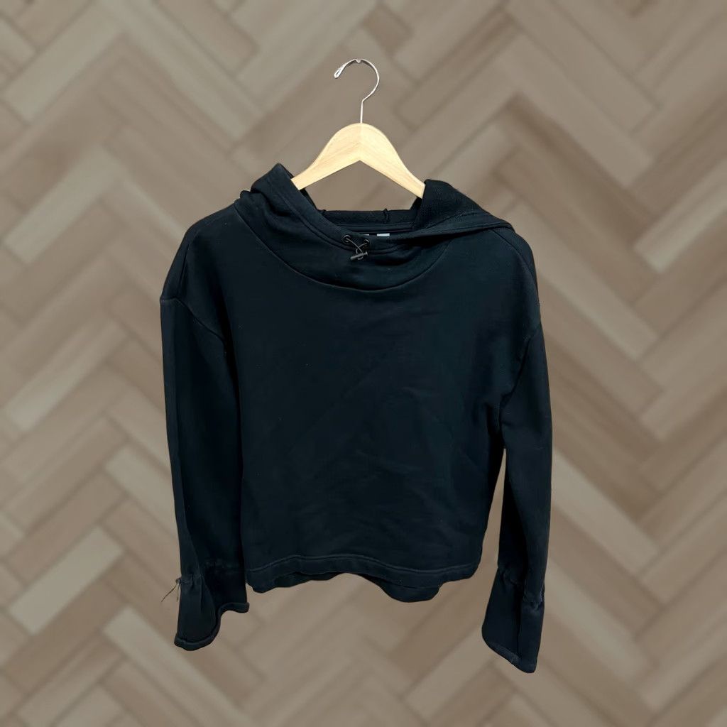 Vintage Zella Hoodie Womens Medium Black Pullover Hoodie Knitted Activewear Moisture Wicking All Seasons Dolman Sleeve Regular Fit Womens Size M / US 6-8 / IT 42-44 - 1 Thumbnail