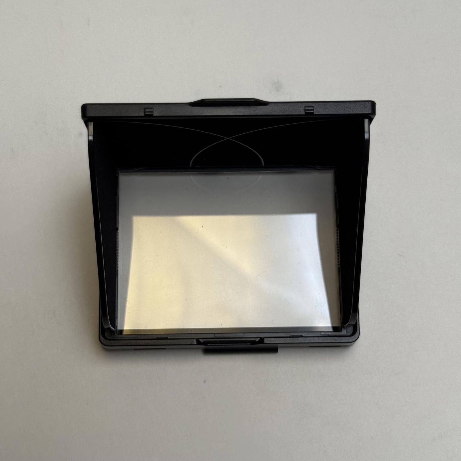Sony Sony SH-L1AM LCD Hood Fits Sony A230 A330 A380 CIB DSLR Size ONE SIZE - 11 Thumbnail