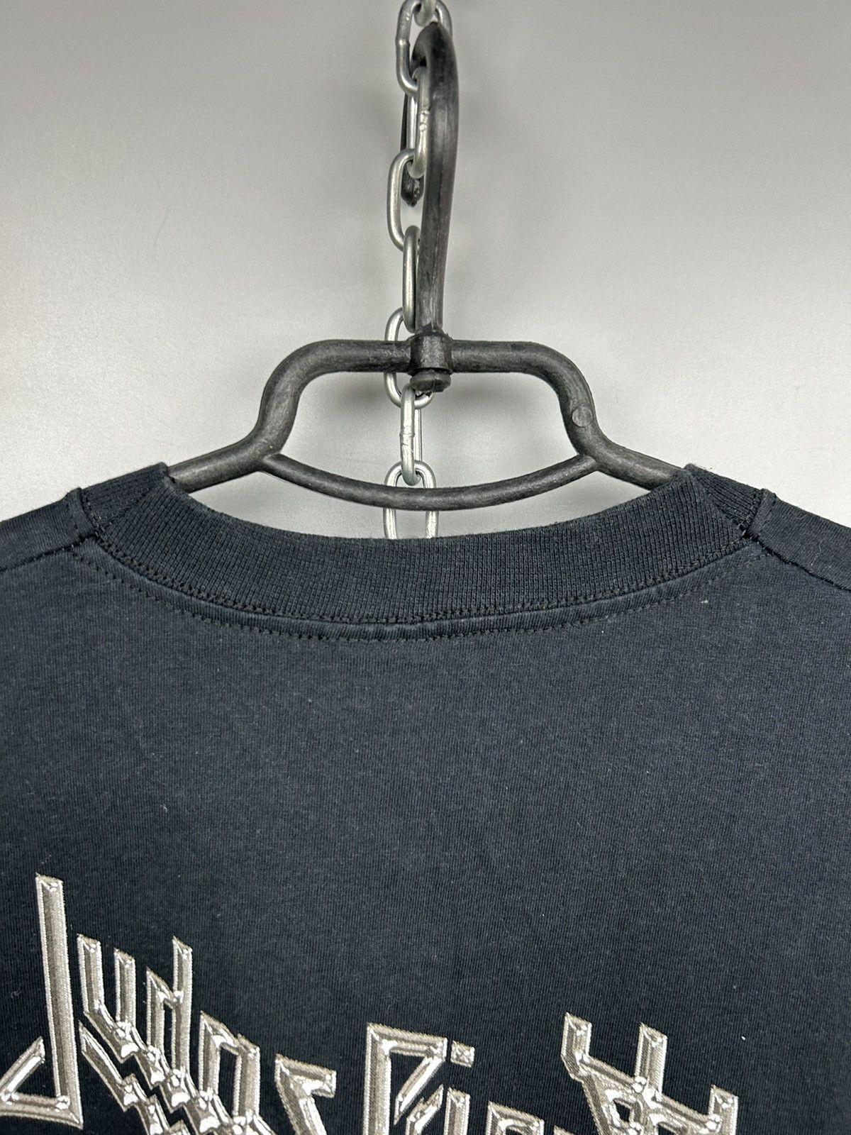 Band Tees × Vintage Vintage 2005 Judas Priest All Over Print Tee Size US XL / EU 56 / 4 - 9 Thumbnail