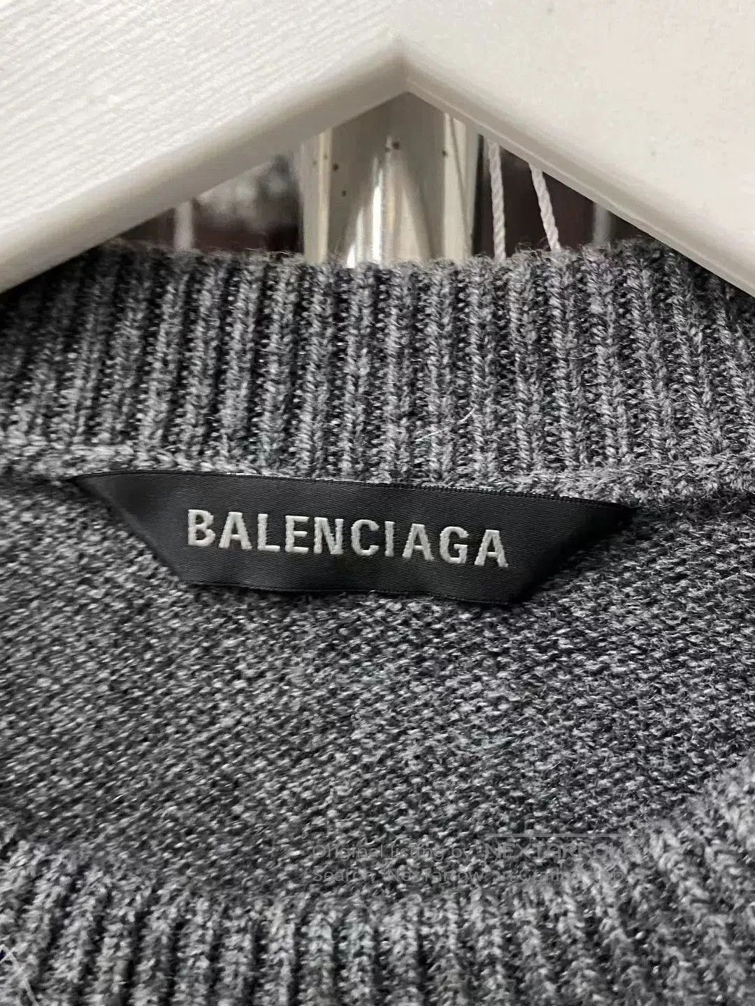 Balenciaga Balenciaga Embroidered Logo Sweater. Size US XS / EU 42 / 0 - 6 Thumbnail