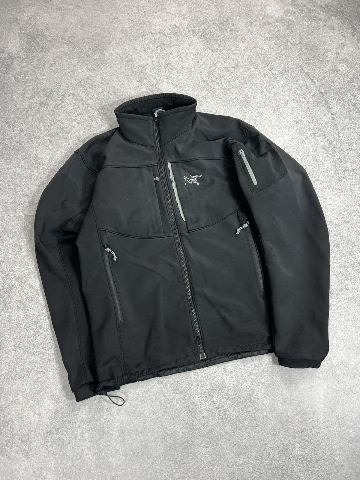 Arc'teryx Vintage Arcteryx Softshell Black Outdoor Style Jacket Size US M / EU 48-50 / 2 - 5 Thumbnail