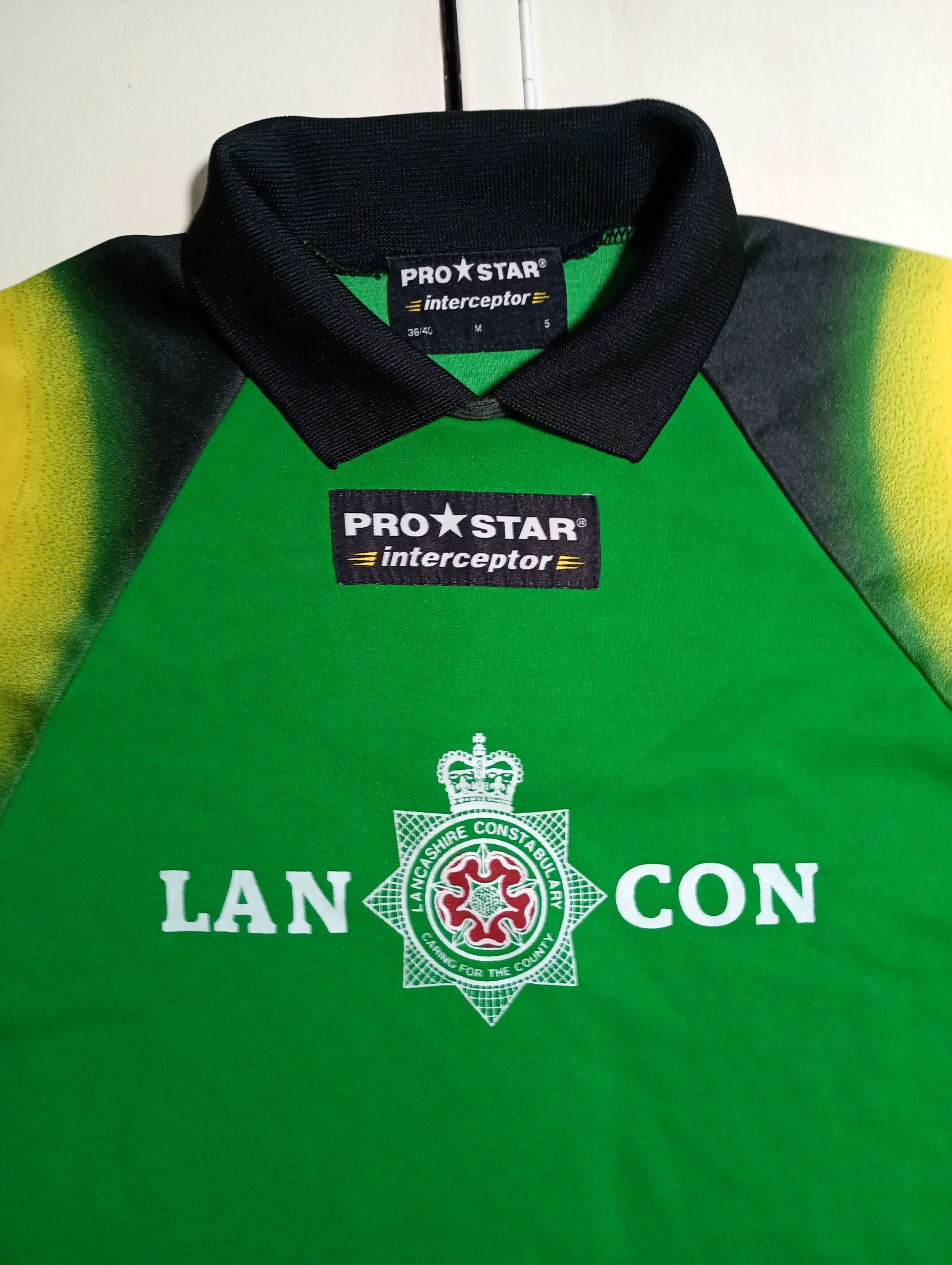 Vintage Pro Star Interceptor LanCon Goalkeeper Jersey 1990-1993 Size US M / EU 48-50 / 2 - 6 Thumbnail