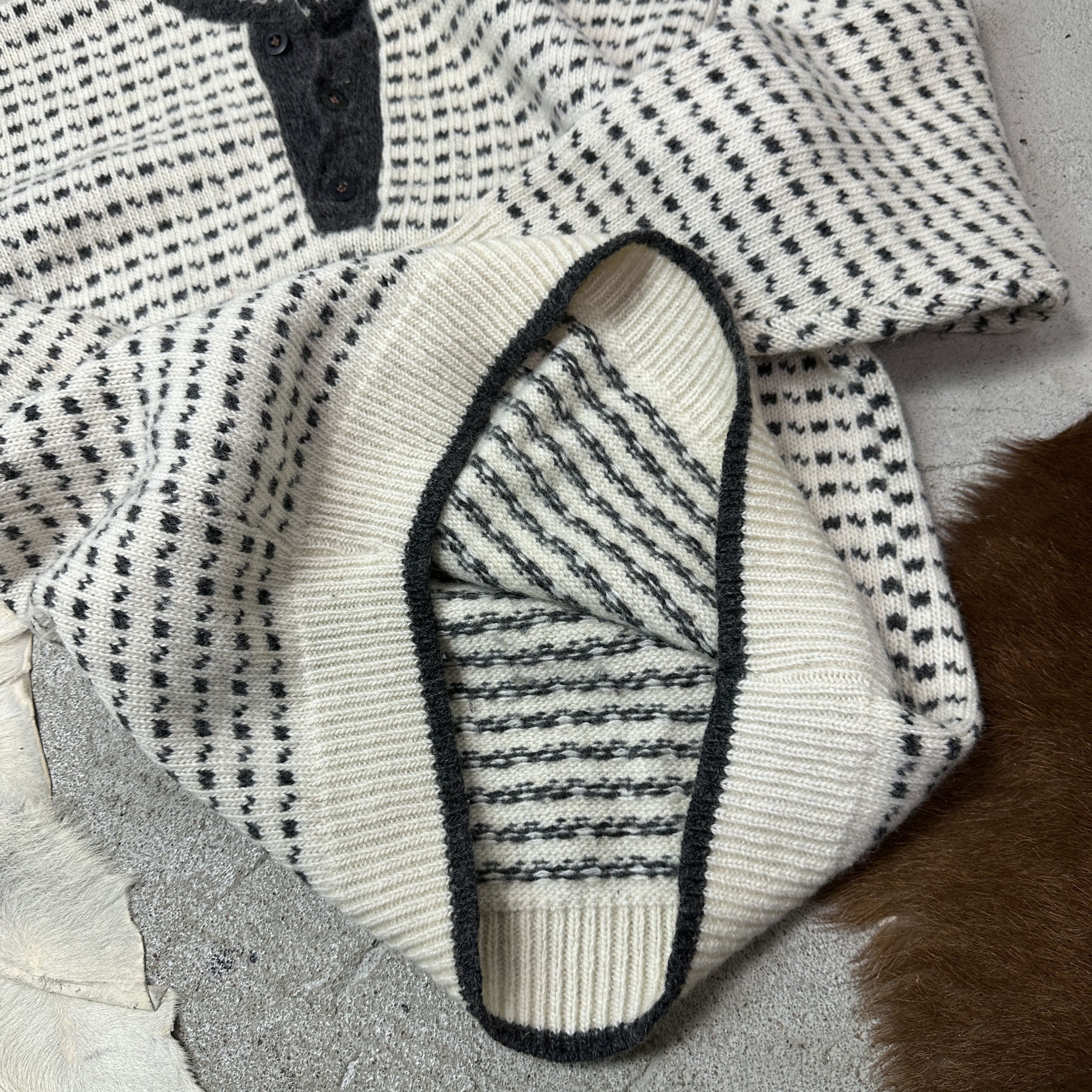 Vintage Vintage Houndstooth Norwegian Sweater 90s Size US L / EU 52-54 / 3 - 4 Thumbnail