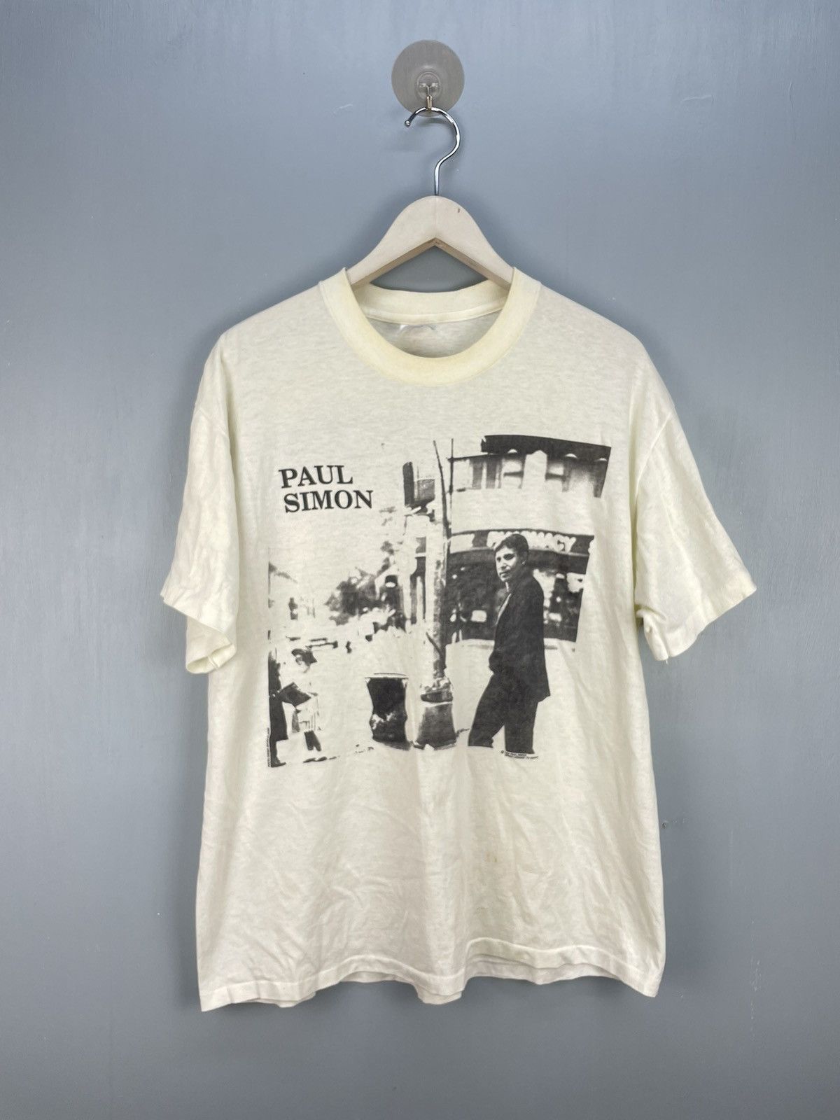Band Tees Vintage 90s Paul Simon Born At The Right Time t shirt Size US XL / EU 56 / 4 - 1 Thumbnail