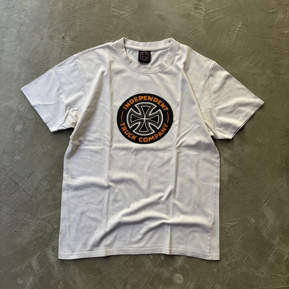Band Tees Vintage Independent Trucks Combo TC skate shirt Size US M / EU 48-50 / 2 - 1 Thumbnail