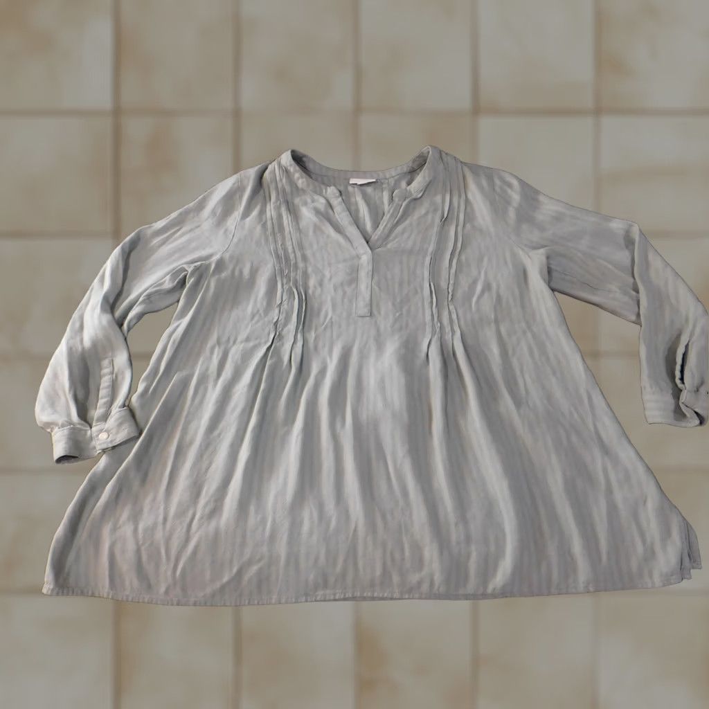 J. Jill J. Jill Blouse Tunic Green L Womens V-Neck Classic Pullover Rayon Solid Button Casual Size L / US 10 / IT 46 - 1 Thumbnail