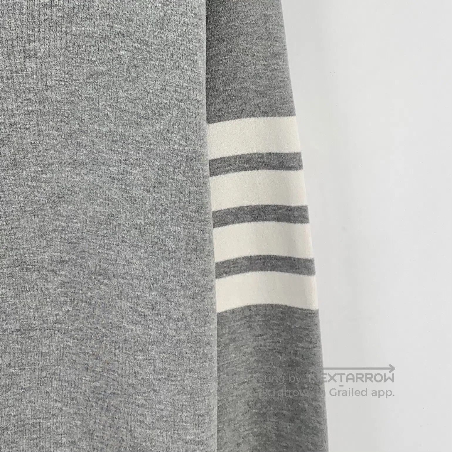 Thom Browne Thom Browne Gray Classic Four-Stripe Cotton Crewneck Long Size US L / EU 52-54 / 3 - 4 Thumbnail