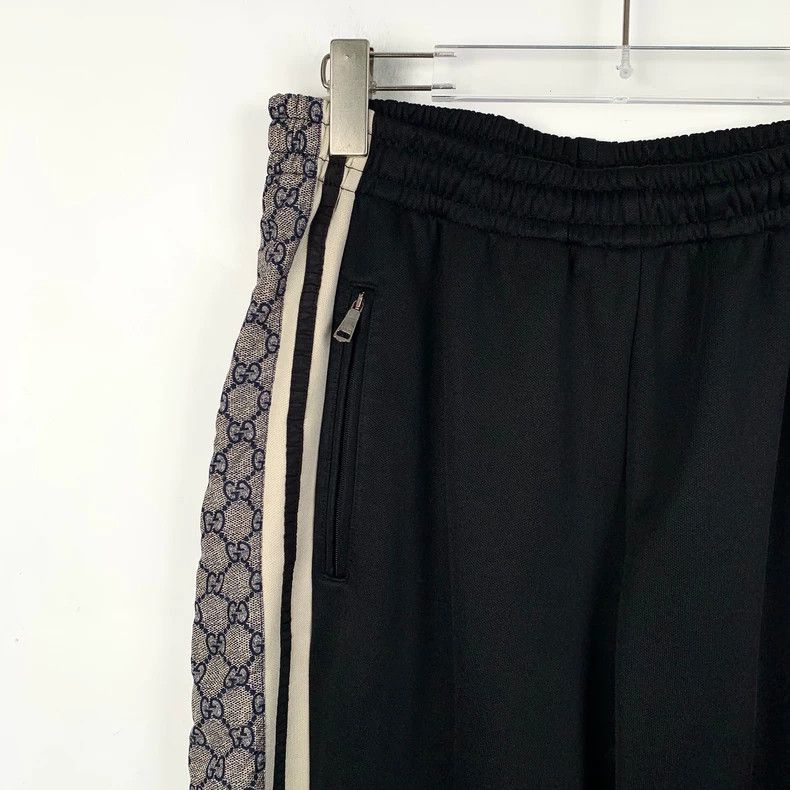 Gucci Gucci Size M Black snake print old flower full print schoo Size US 30 / EU 46 - 3 Thumbnail