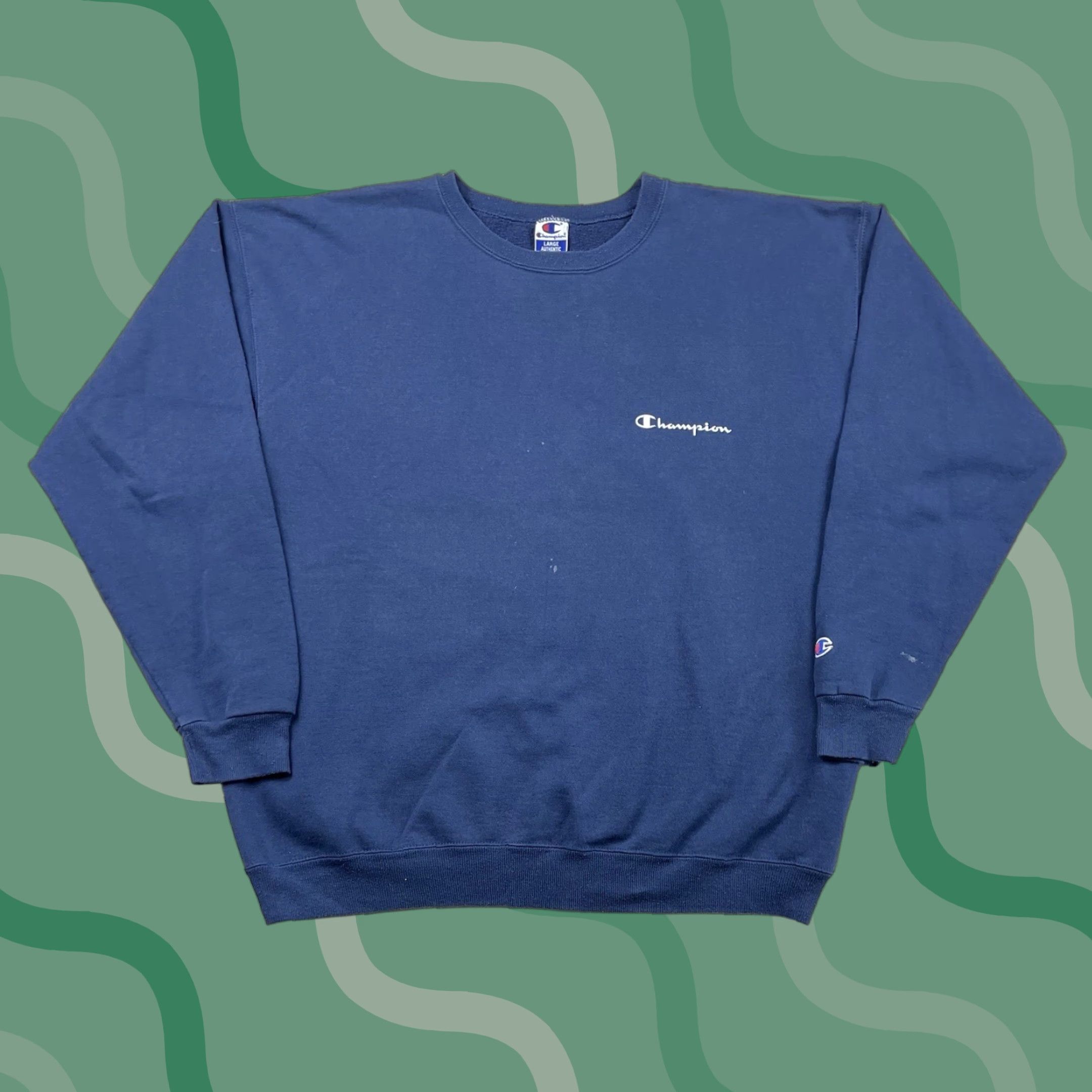 Champion VINTAGE Champion Crewneck Sweatshirt Sz L Mens Navy Blue Script Spell Out Logo Embroidered Size US L / EU 52-54 / 3 - 1 Thumbnail