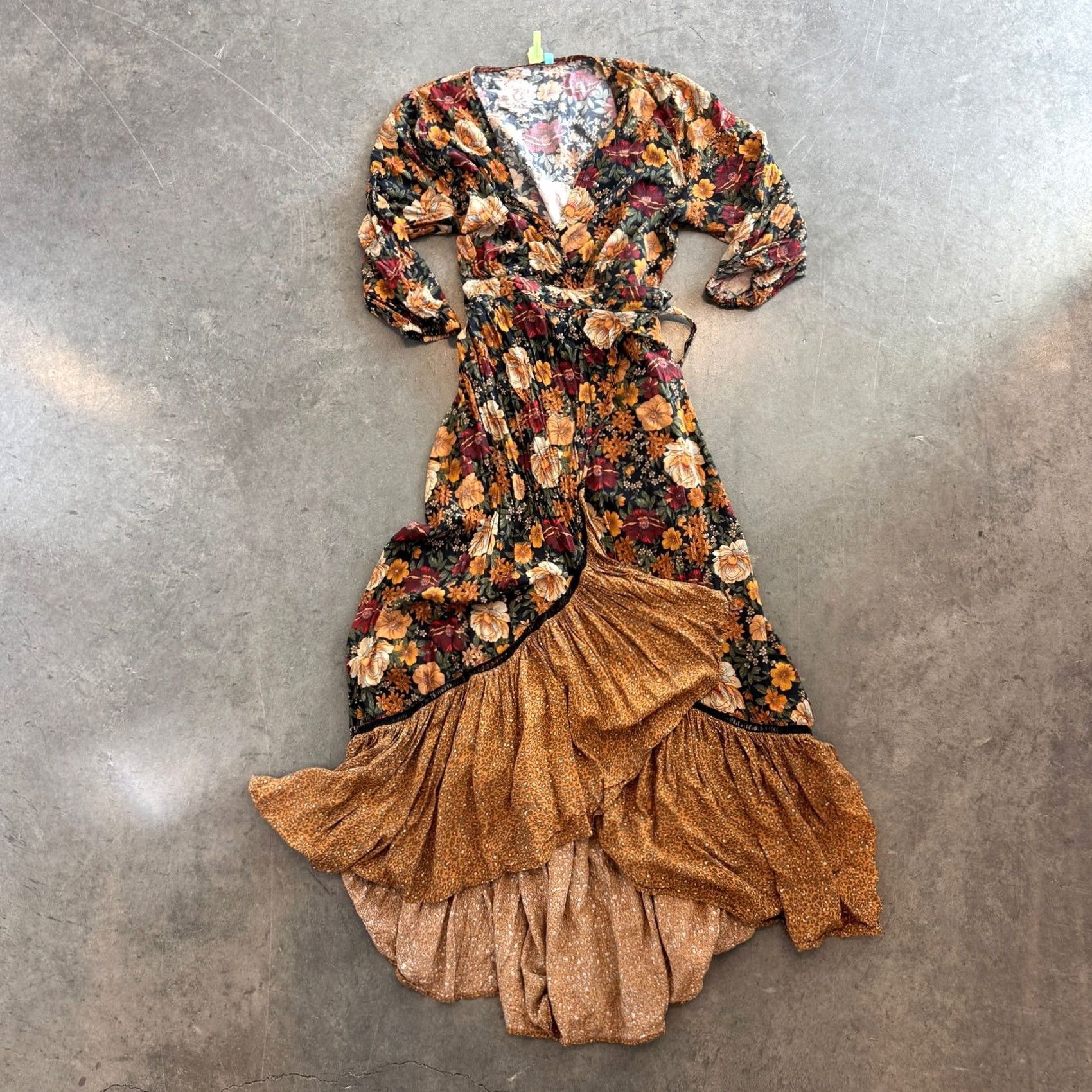 Farm Rio VINTAGE Farm Rio Madrid Floral Brown Wrap Maxi Dress Women's Petite Size S Size S / US 4 / IT 40 - 2 Thumbnail