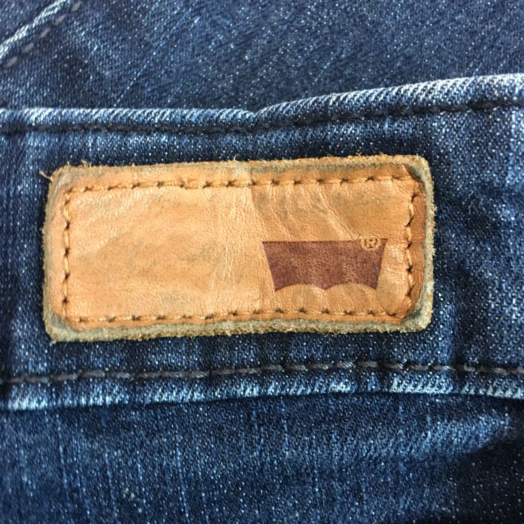 Levi's Levi's Womens Casual Medium Wash Blue Denim Legging Jeans 8M 29x30 (Regular) Belt Loops 5-Pocket Design Denim Blue Legging Jeans Womens Regular Size 30" / US 8 / IT 44 - 7 Thumbnail