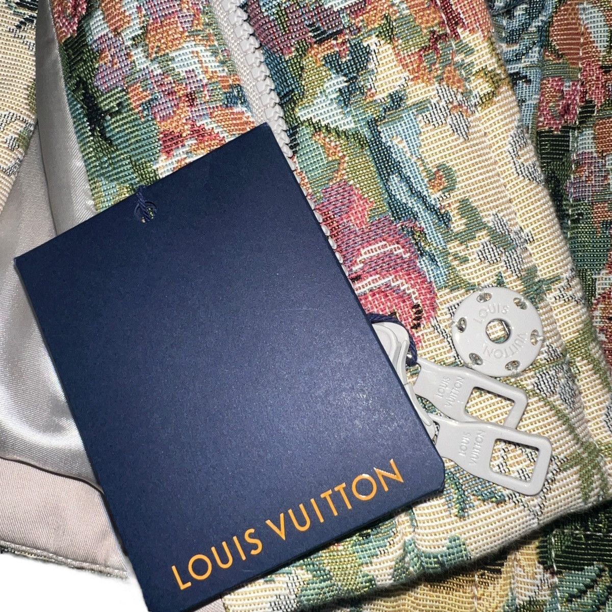 Louis Vuitton × Virgil Abloh LOUIS VUITTON 2022AW × Virgil Abloh FLOWER JACQUARD JACKET Size US M / EU 48-50 / 2 - 12 Thumbnail