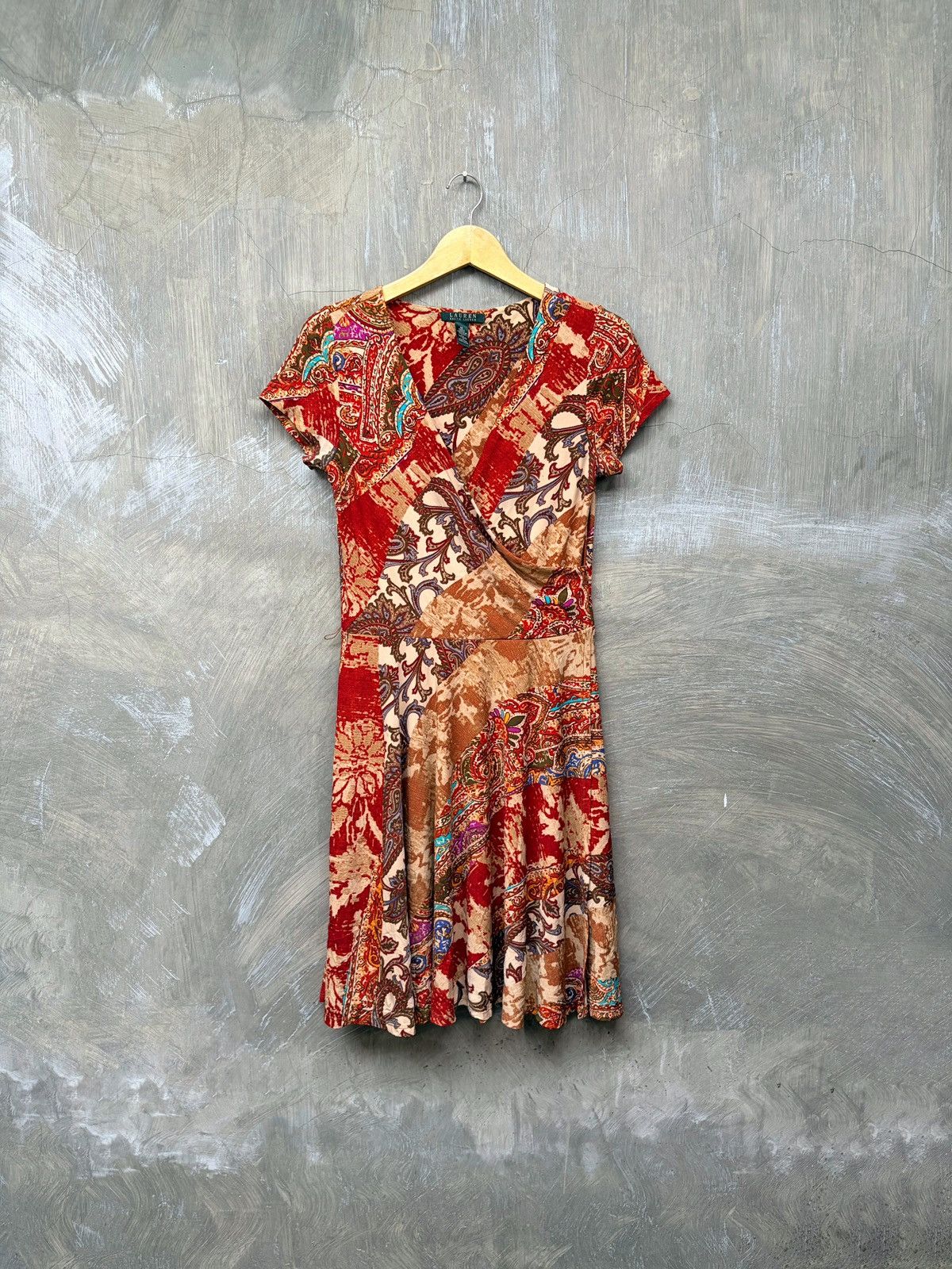 Lauren Ralph Lauren Vintage Lauren Ralph Lauren Batik Pattern Women Midi Dress Size M / US 6-8 / IT 42-44 - 1 Thumbnail