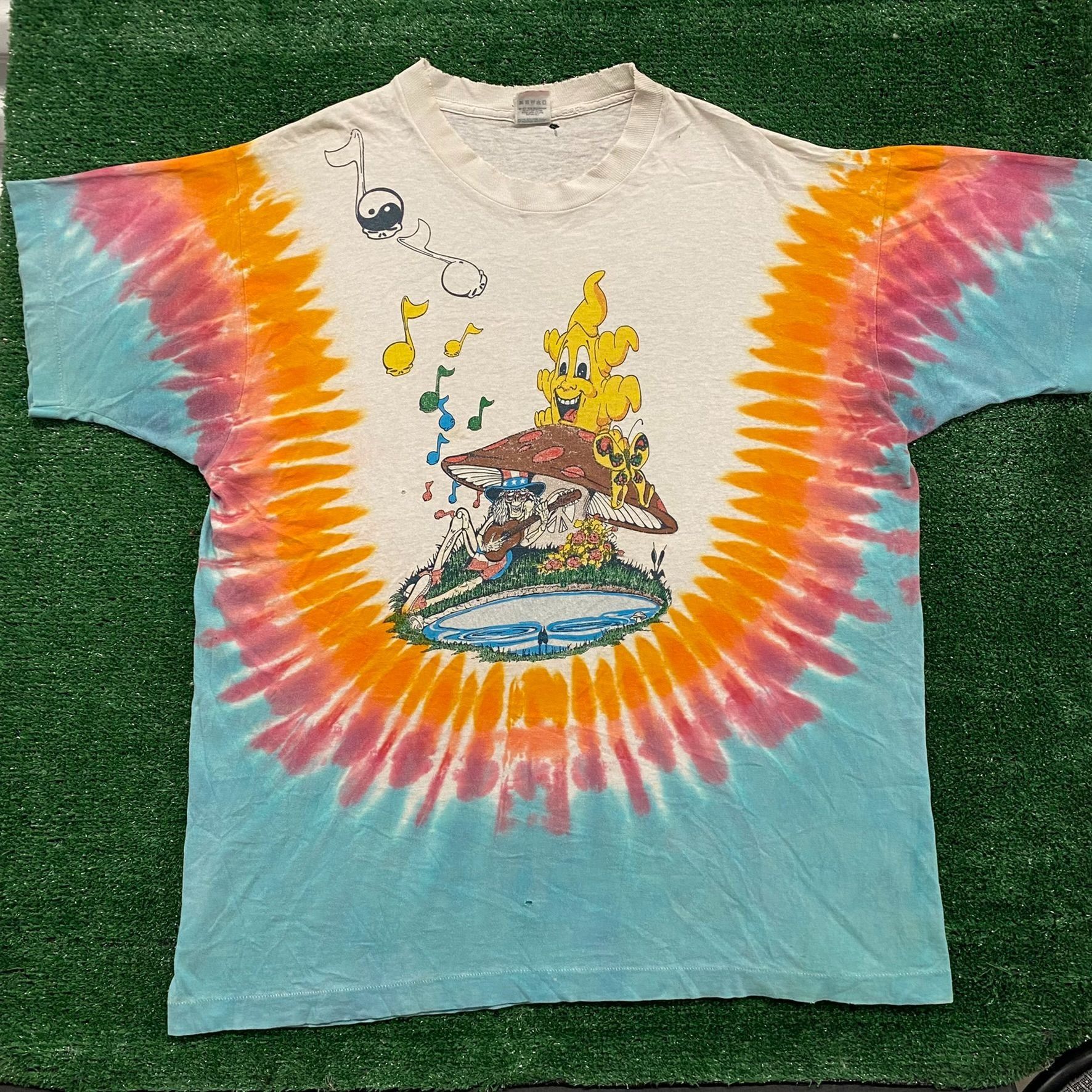 Band Tees Crazy Vintage 90s Grateful Dead Single Stitch Band T-Shirt Size US XL / EU 56 / 4 - 1 Thumbnail