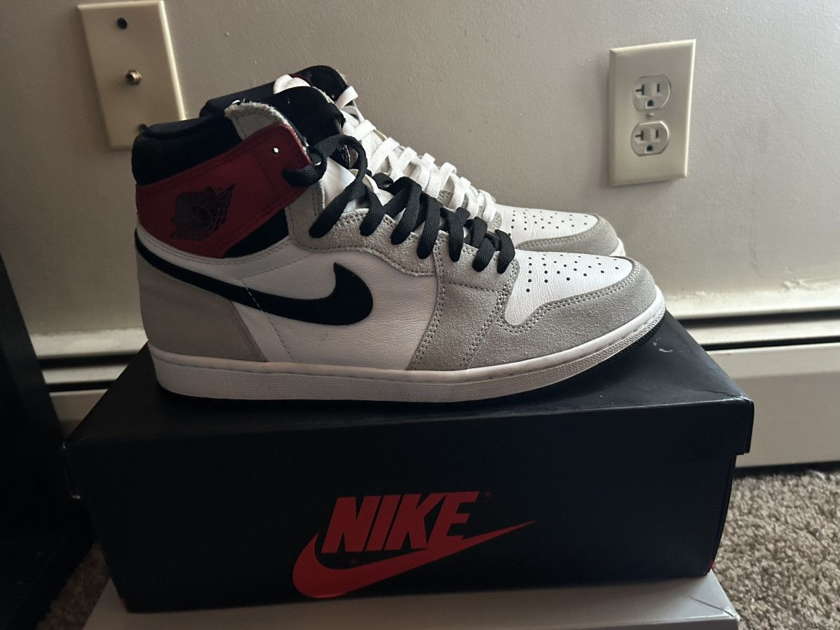 Jordan Brand × Nike Jordan 1 Smoke Grey Size US 11 / EU 44 - 1 Thumbnail