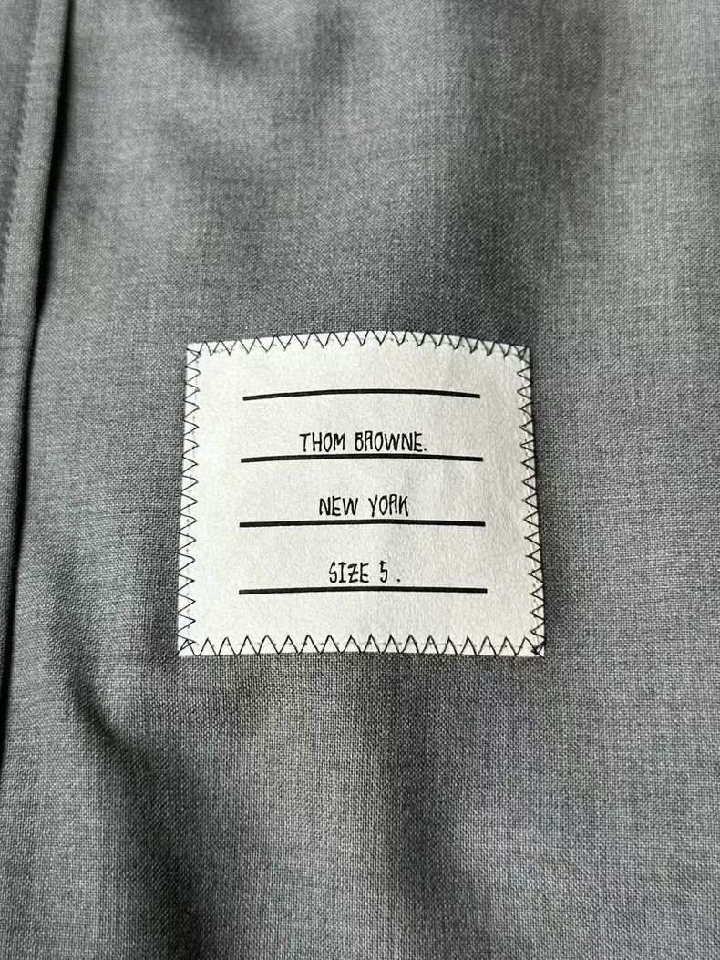 Thom Browne Thom Browne size5 A wool cardigan jacket Size US XXL / EU 58 / 5 - 3 Thumbnail